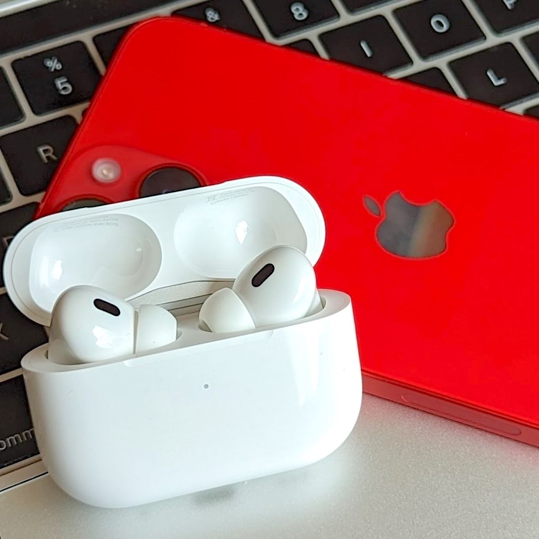 イヤホン AirPodsPro2 Amazon.com: Apple AirPods Pro 2 Wireless Earbuds, Active Noise
