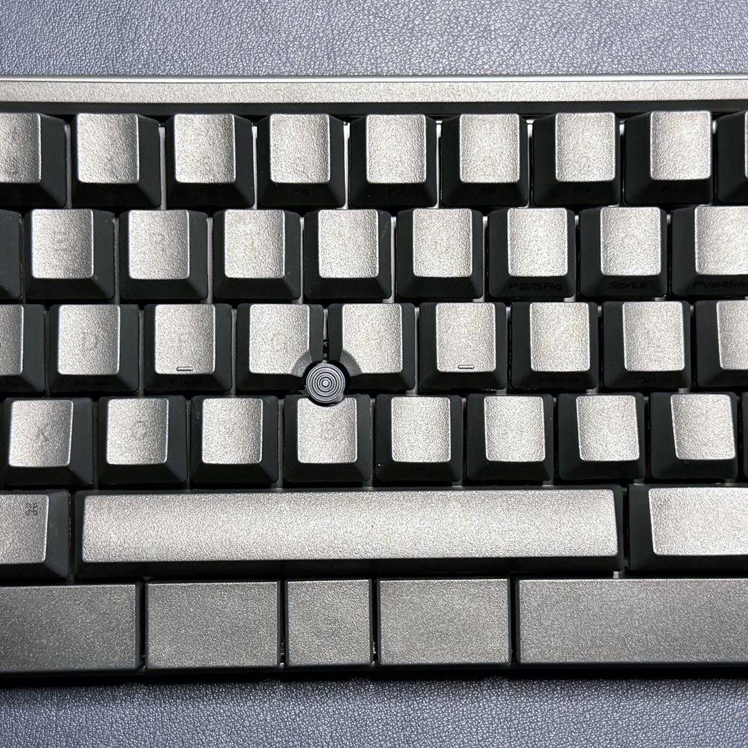 HHKB Studio Review: Trackpoint, No Topre | Tom's Hardware