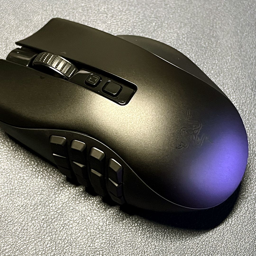 Razer Naga V2 Pro Review: Most Versatile Mouse Ever | Tom's Hardware