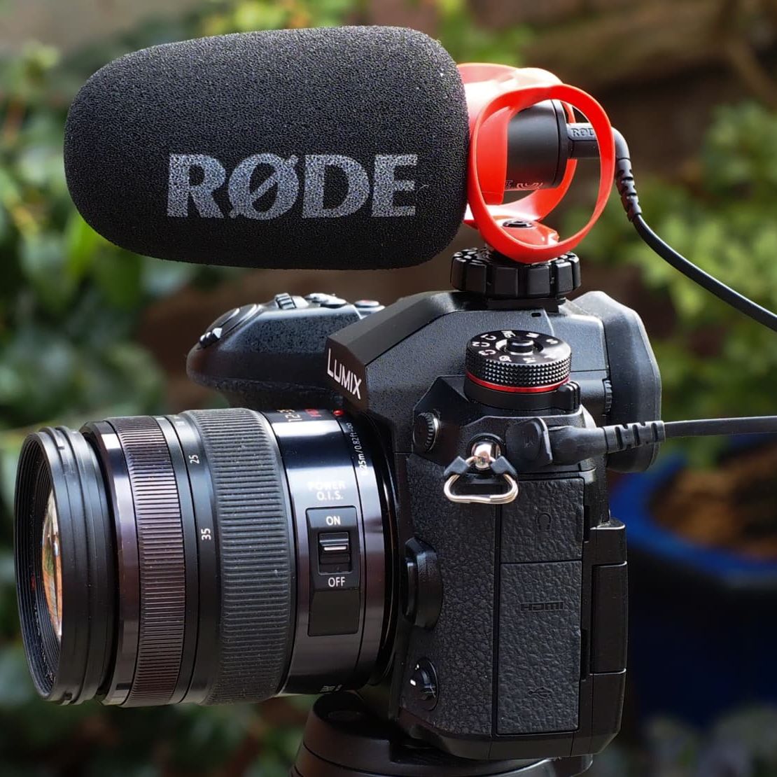 【美品】RODE VIDEOMICRO2 Amazon.com: RØDE VideoMicro II Ultra-Compact On-Camera