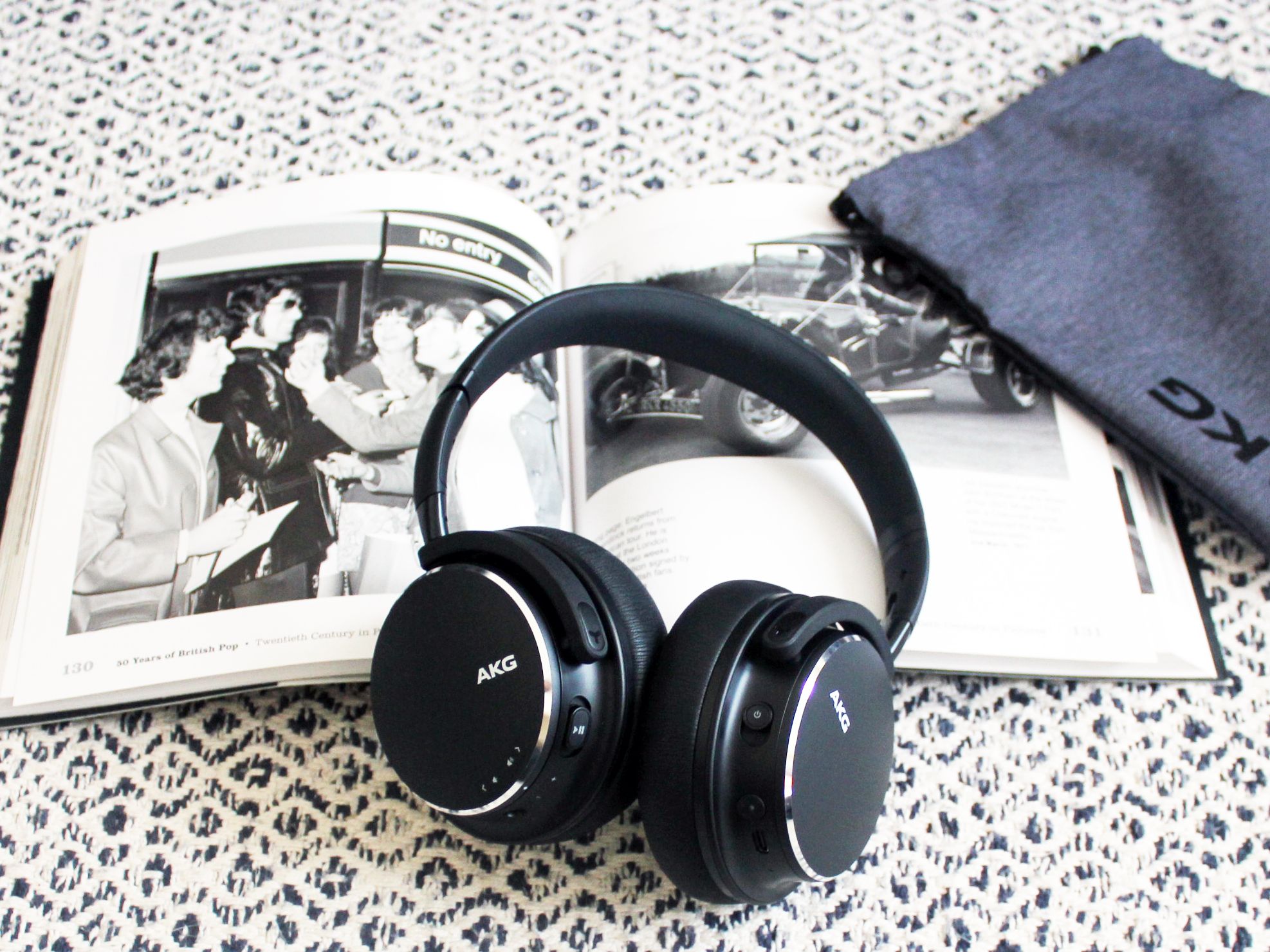 AKG Y600NC SAMSUNG 新品未使用 $_57.JPG?set_id=880000500F