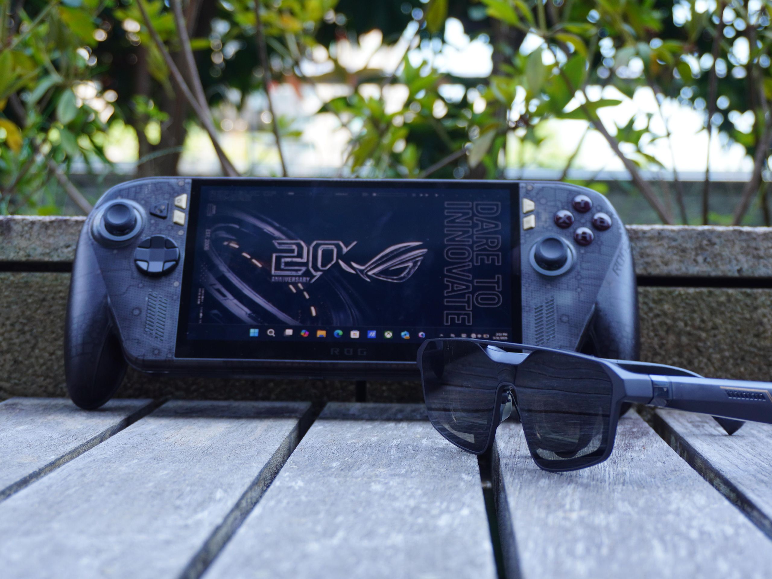 I just tried Asus' upgraded Xbox Ally X20 for ROG's 20th
