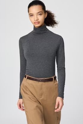 Uniqlo turtleneck