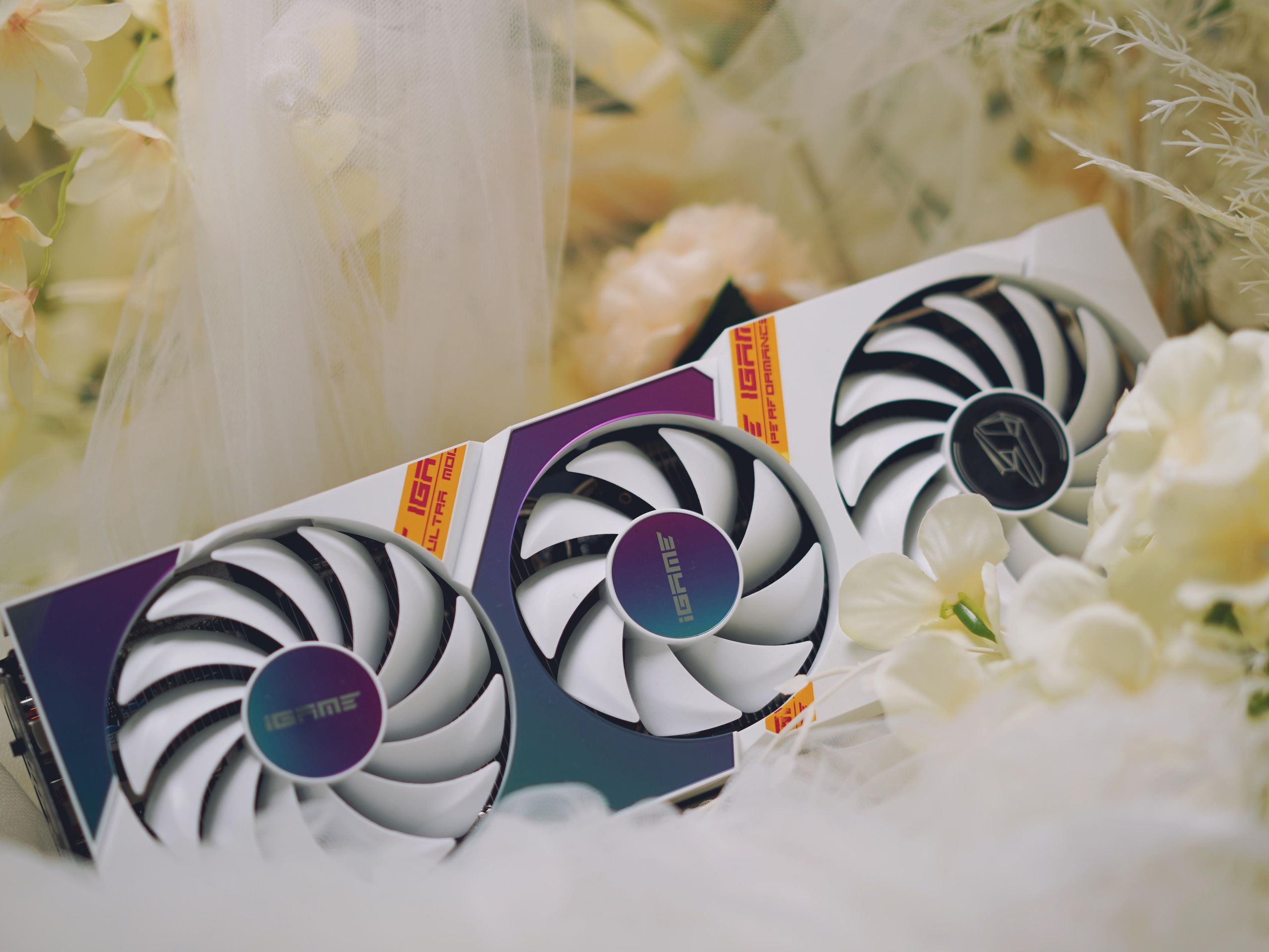 PC用ファン・クーラー COLORFUL IGAME GEFORCE RTX 3060 ULTRA iGame RTX 3060 Ultra W OC 12G LHR | 株式会社リンクスインターナショナル