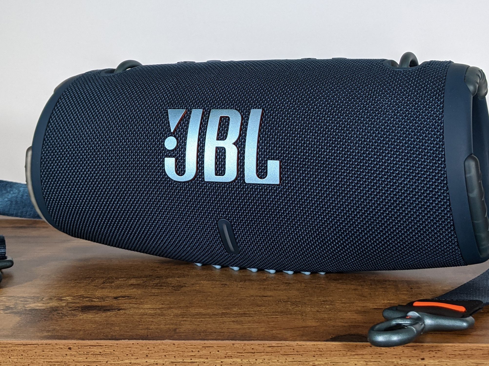 JBL Xtreme 3 review | Laptop Mag