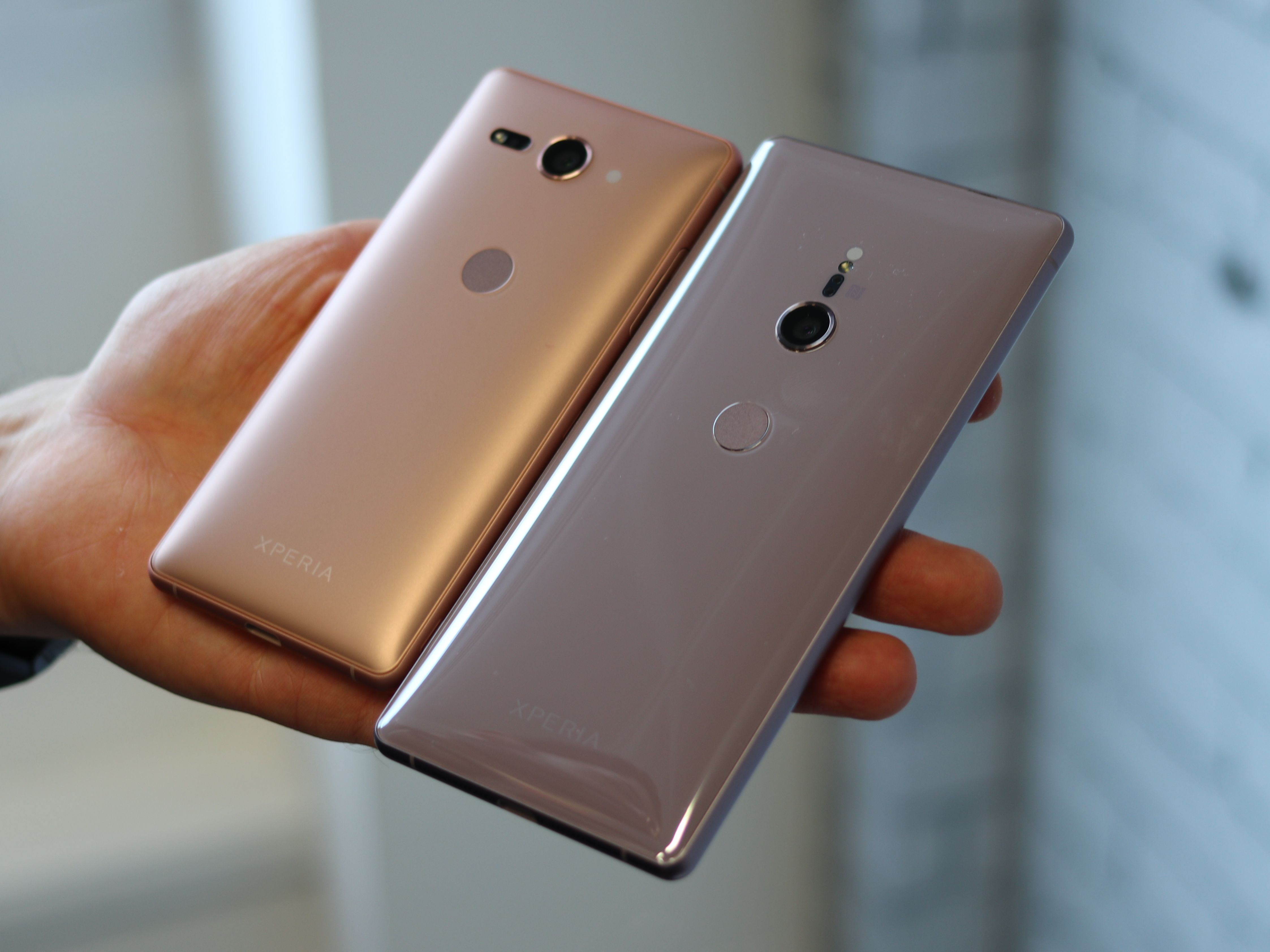 アーリー様 SONY Xperia XZ2 Compact（Sony Xperia XZ2 Premium