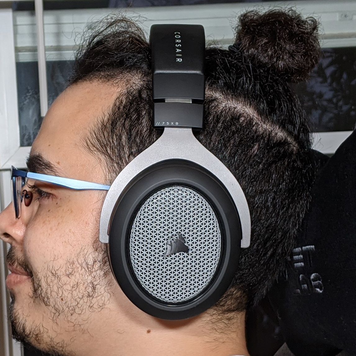 CORSAIR HS75 XB WIRELESS ワイヤレスヘッドセット 終息】HS75 XB WIRELESS | 株式会社リンクスインターナショナル