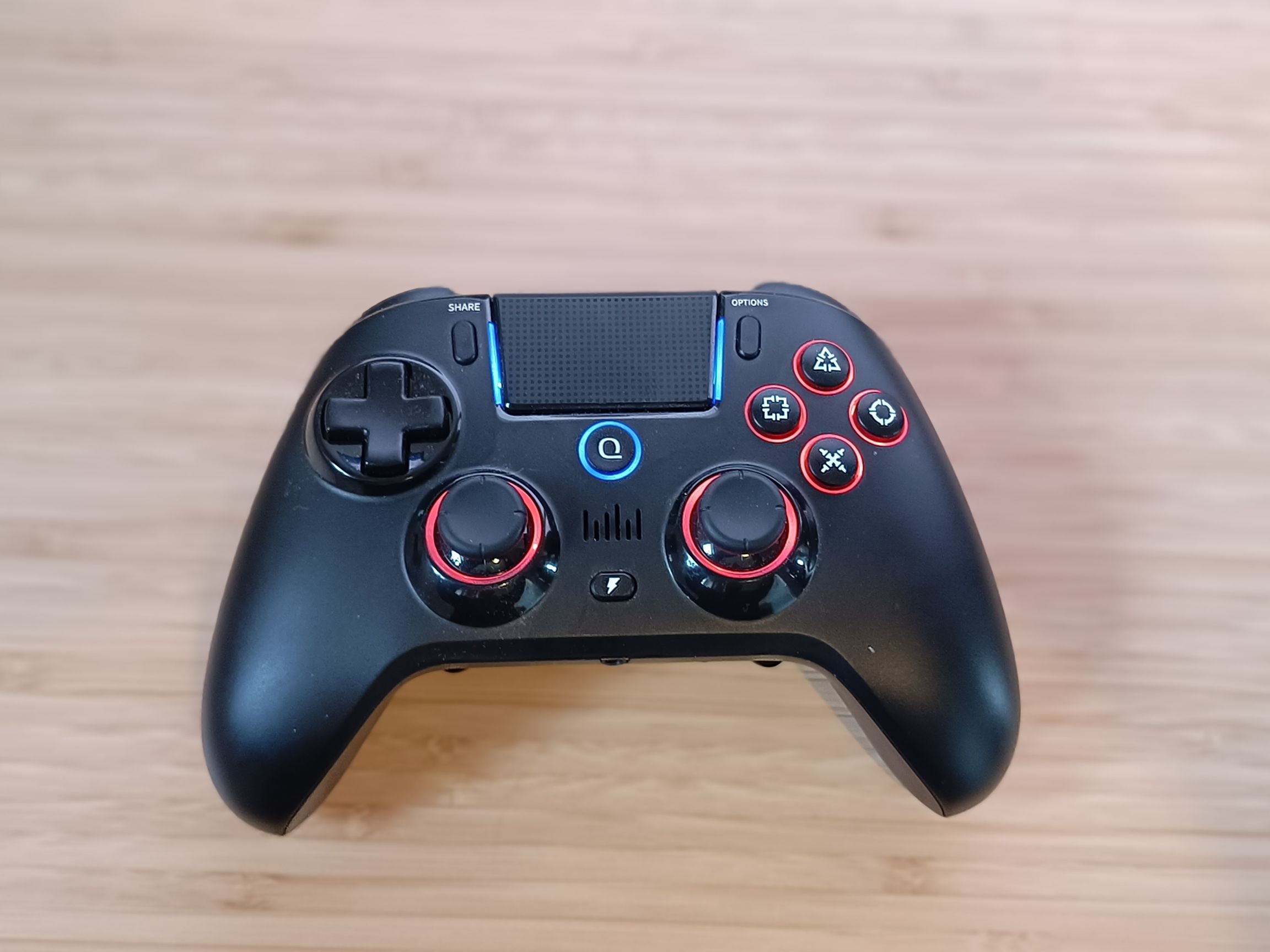 QRD Spark N5 review: gaming controller is affordable and stylish