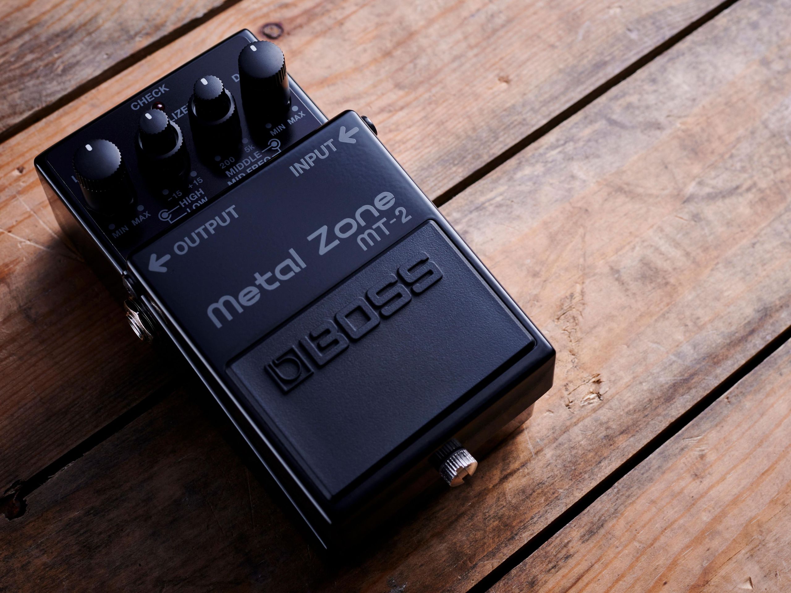 Deep-dive Boss Metal Zone sound examples, with settings and… a