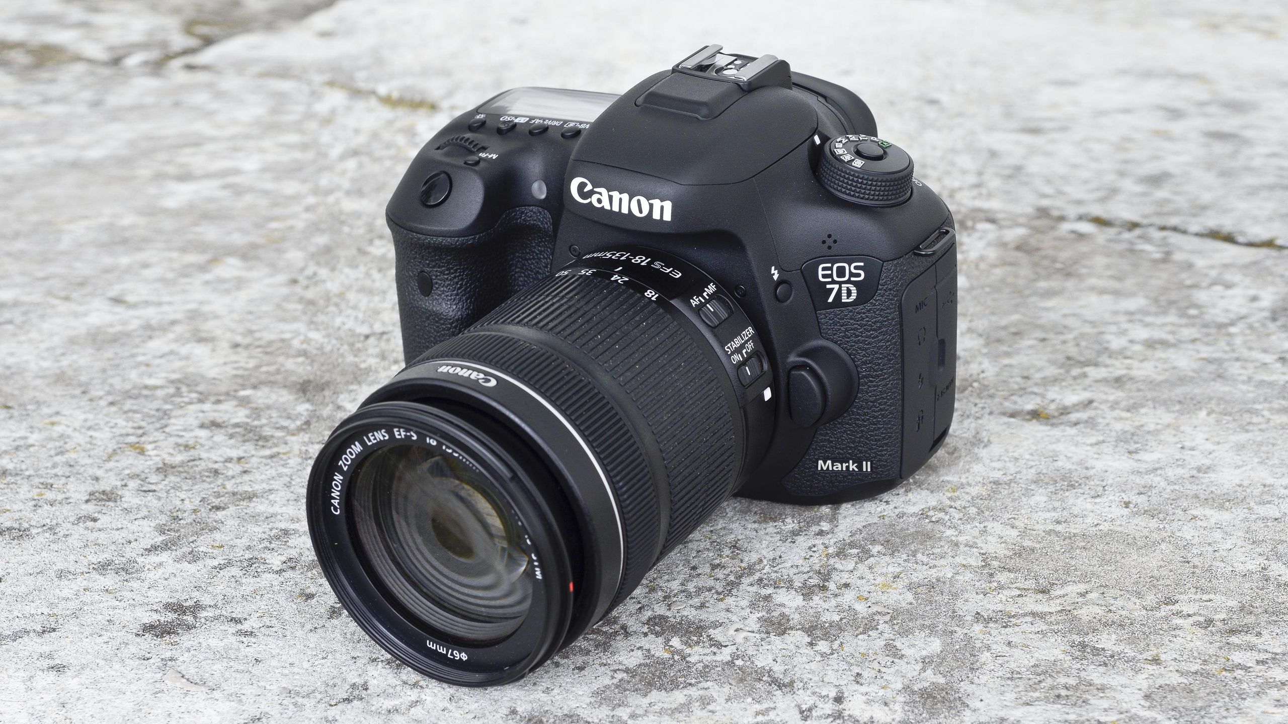 【超極上品】Canon EOS 7D Mark II + EF-S 18-55 Canon EOS 7D Mark II w/ EF 50mm 1.8 STM Camera Review