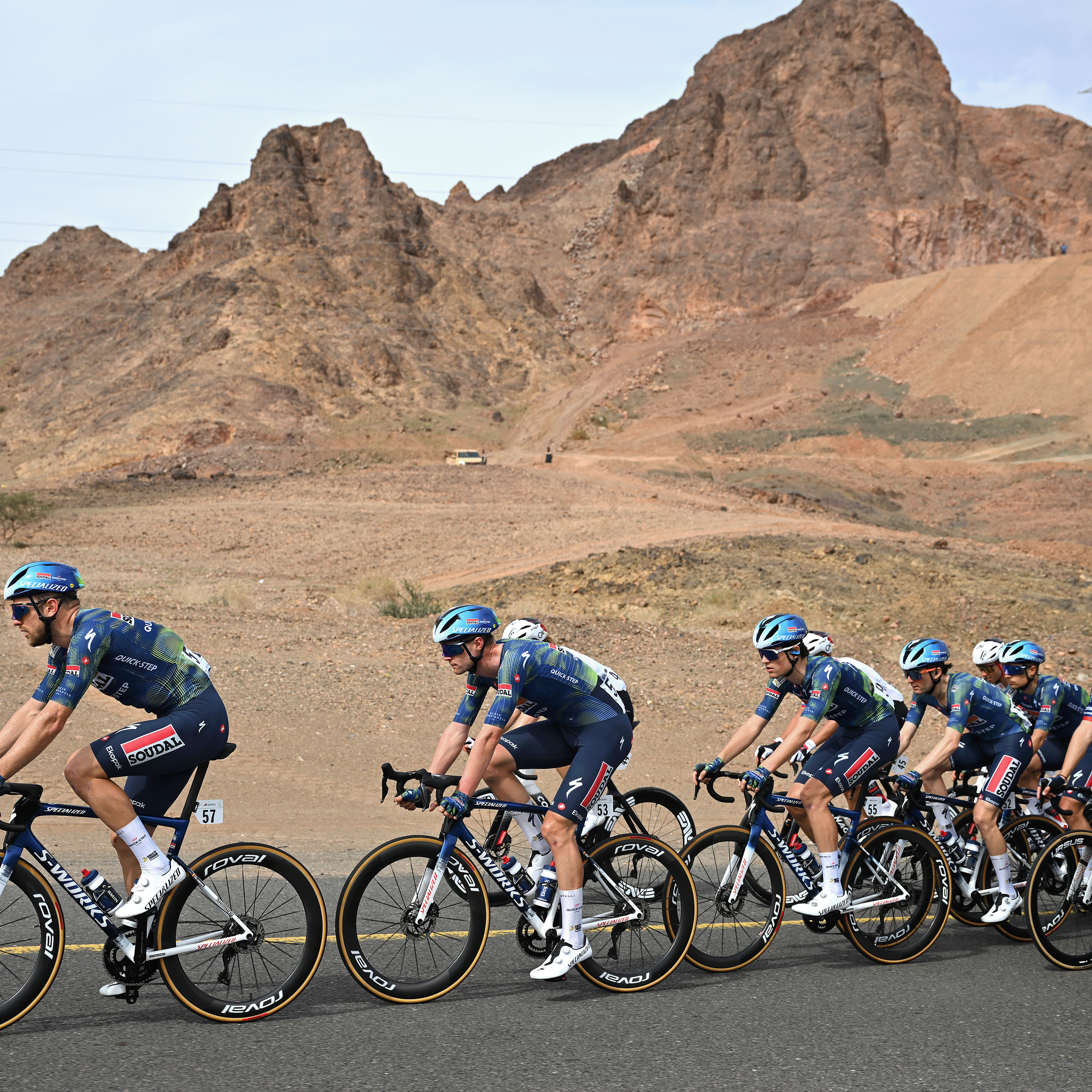 Horror crash at over 100 kph shocks AlUla Tour as Soudal-QuickStep