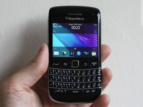 BlackBerry Bold 9790 – Téléphone Mobile Remis à Neuf, Propre Et Fonctionnel