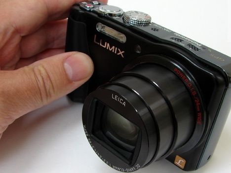 Panasonic LUMIX DMC-TZ30 (良品） 026c9d4003d6b44f9bc937f54483f9