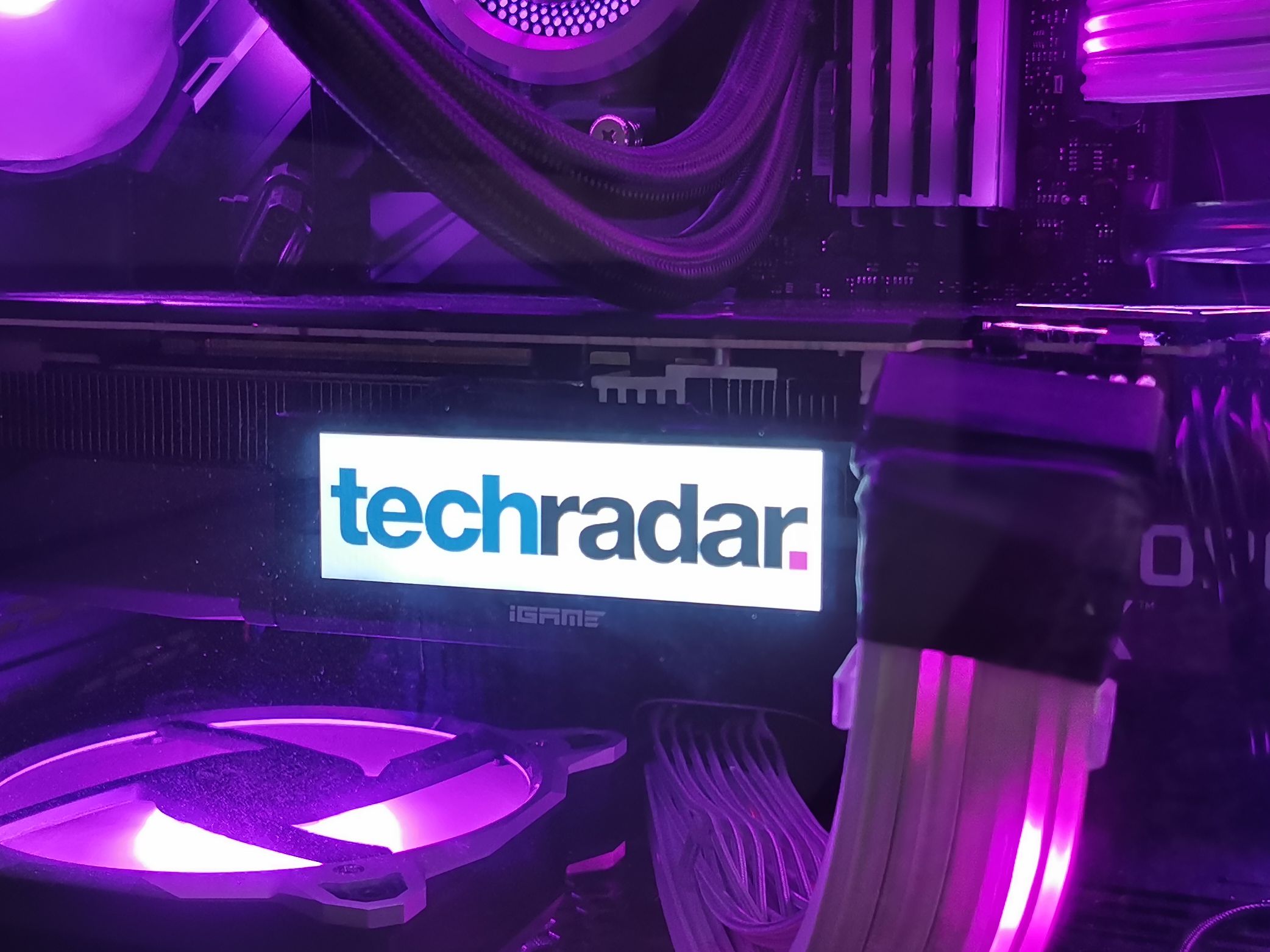美品Colorful Geforce RTX 3070 TI Vulcan OC Colorful iGame GeForce RTX 3070 Ti Vulcan OC 8G-V review