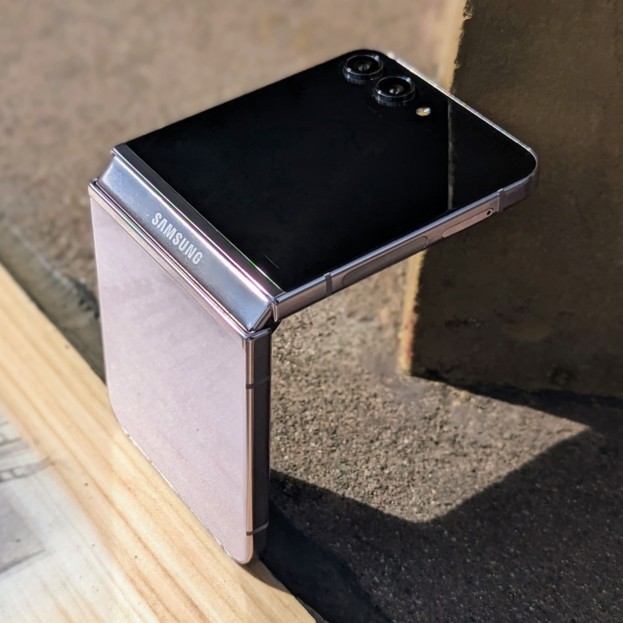 The Galaxy Z Flip 5 powers through a tough durability test