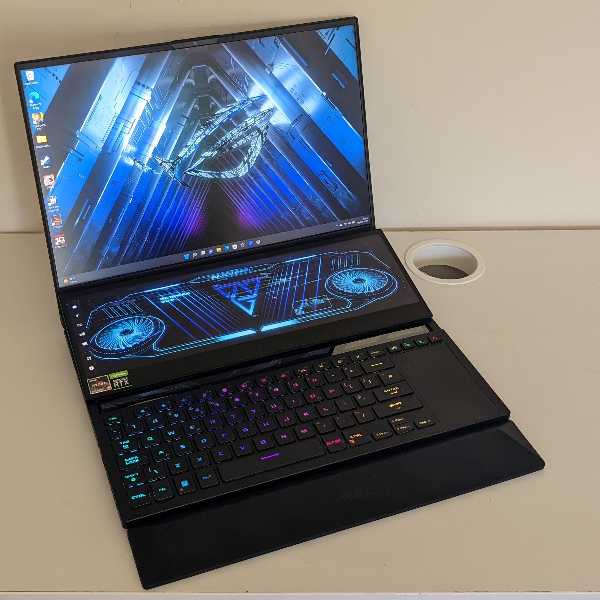 Asus ROG Zephyrus Duo 16 | TechRadar