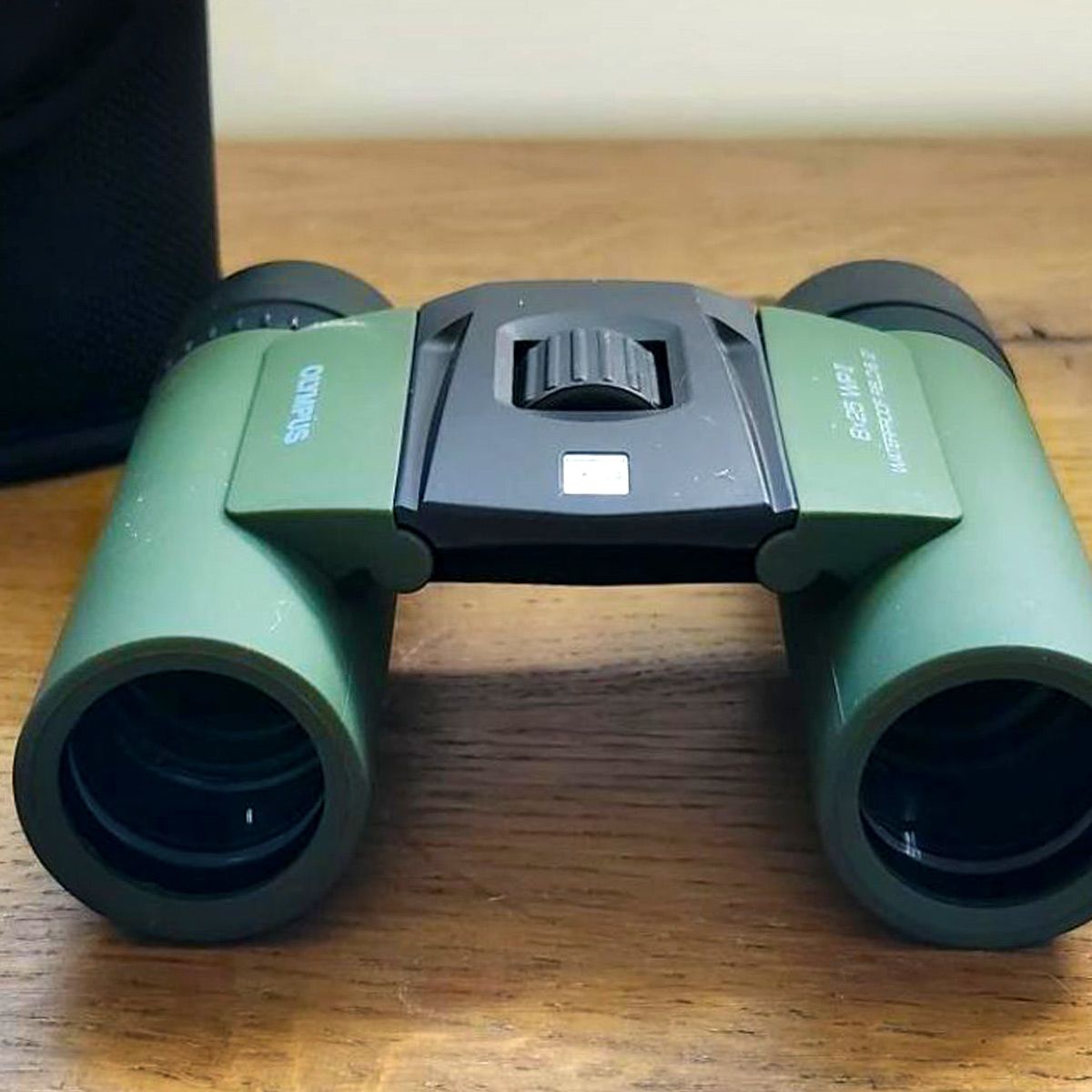 Olympus 8x25 WP II binocular review | Space