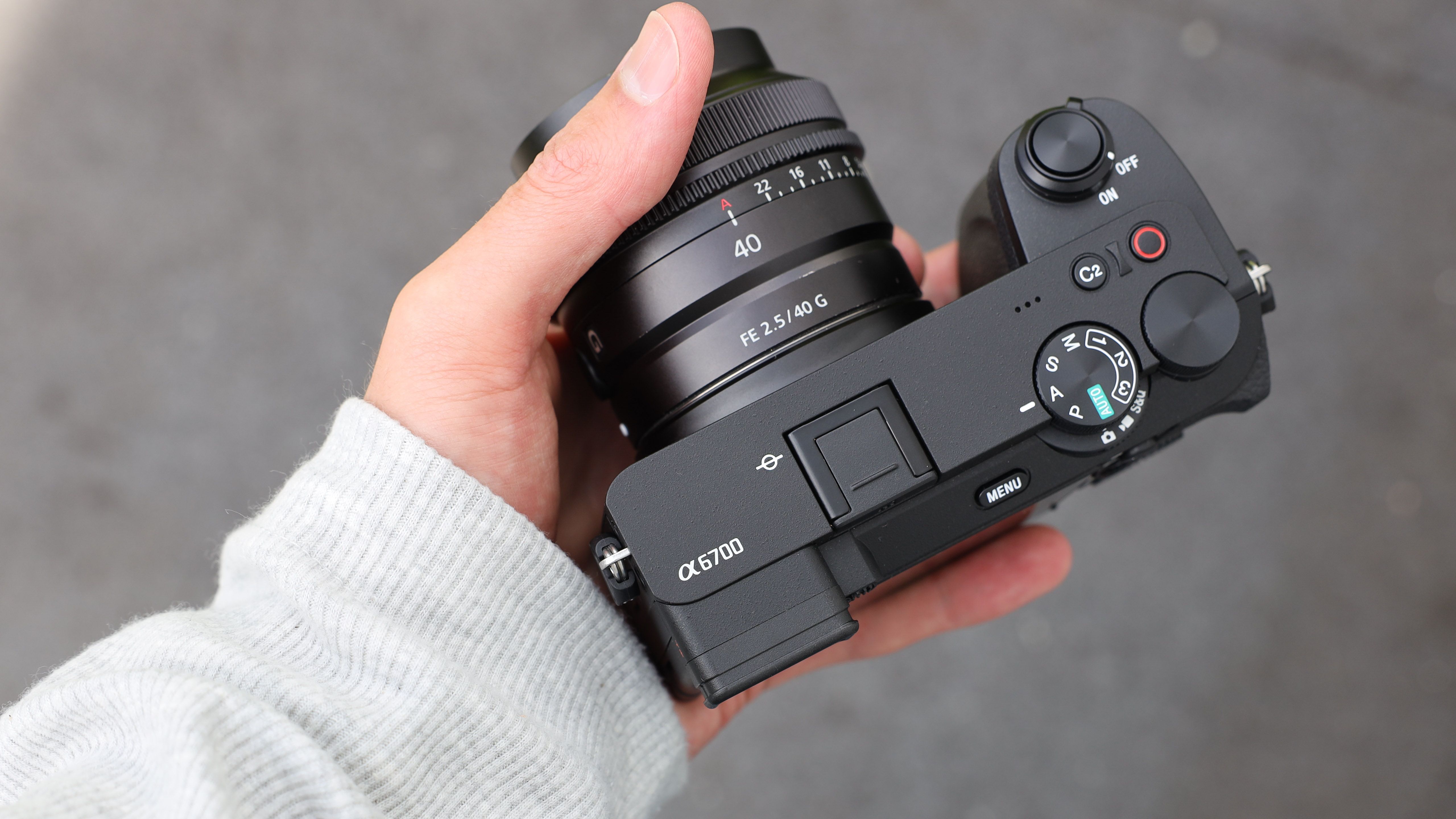 まみ SONY A6700＋レンズ2本 Amazon.com : Sony a6700 Alpha APS-C 4K Mirrorless Camera