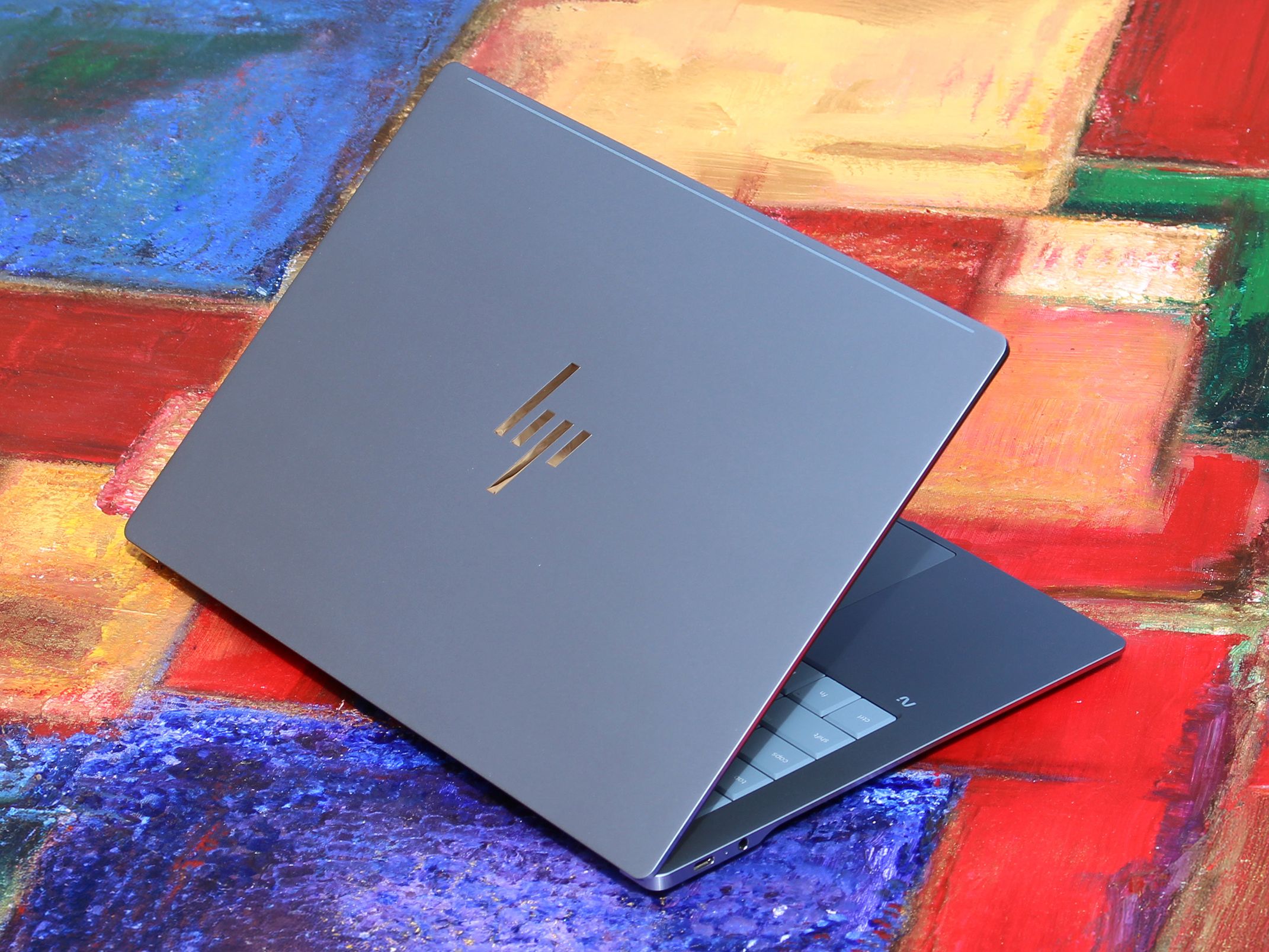 HP OmniBook Ultra 14 (2026) Snapdragon X2 Review: Basically the 