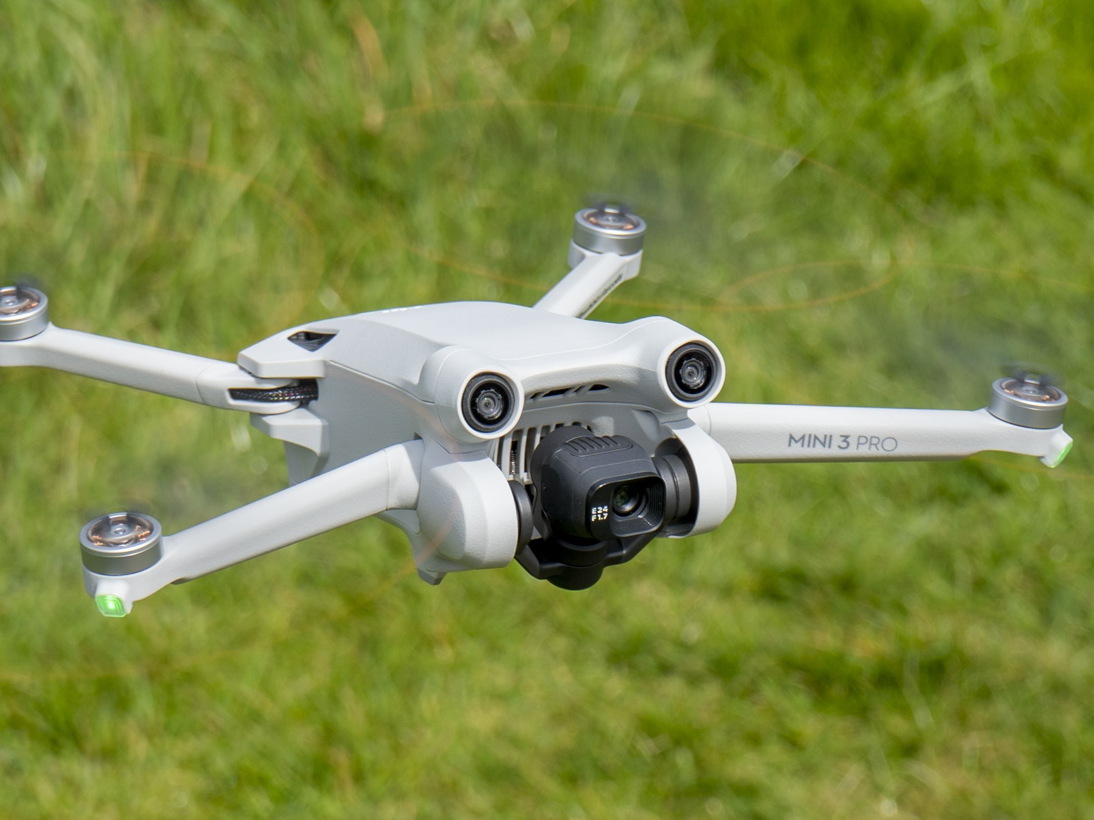 DJI　Mavic Mini3PRO DJI Mini 3 Pro review: DJI's most compact model finally goes 'pro