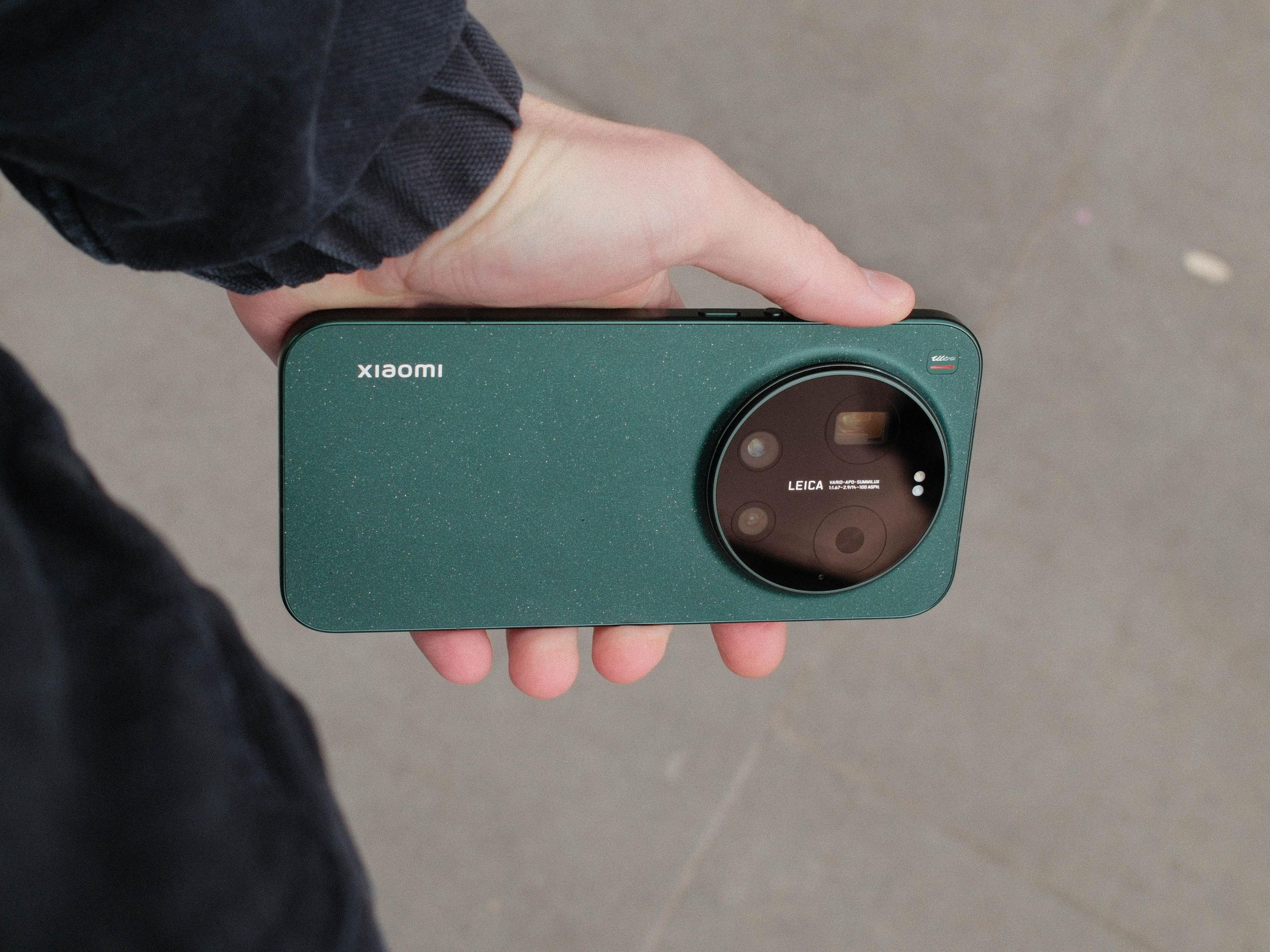 Xiaomi 17 Ultra review: phenomenal photography with familiar 