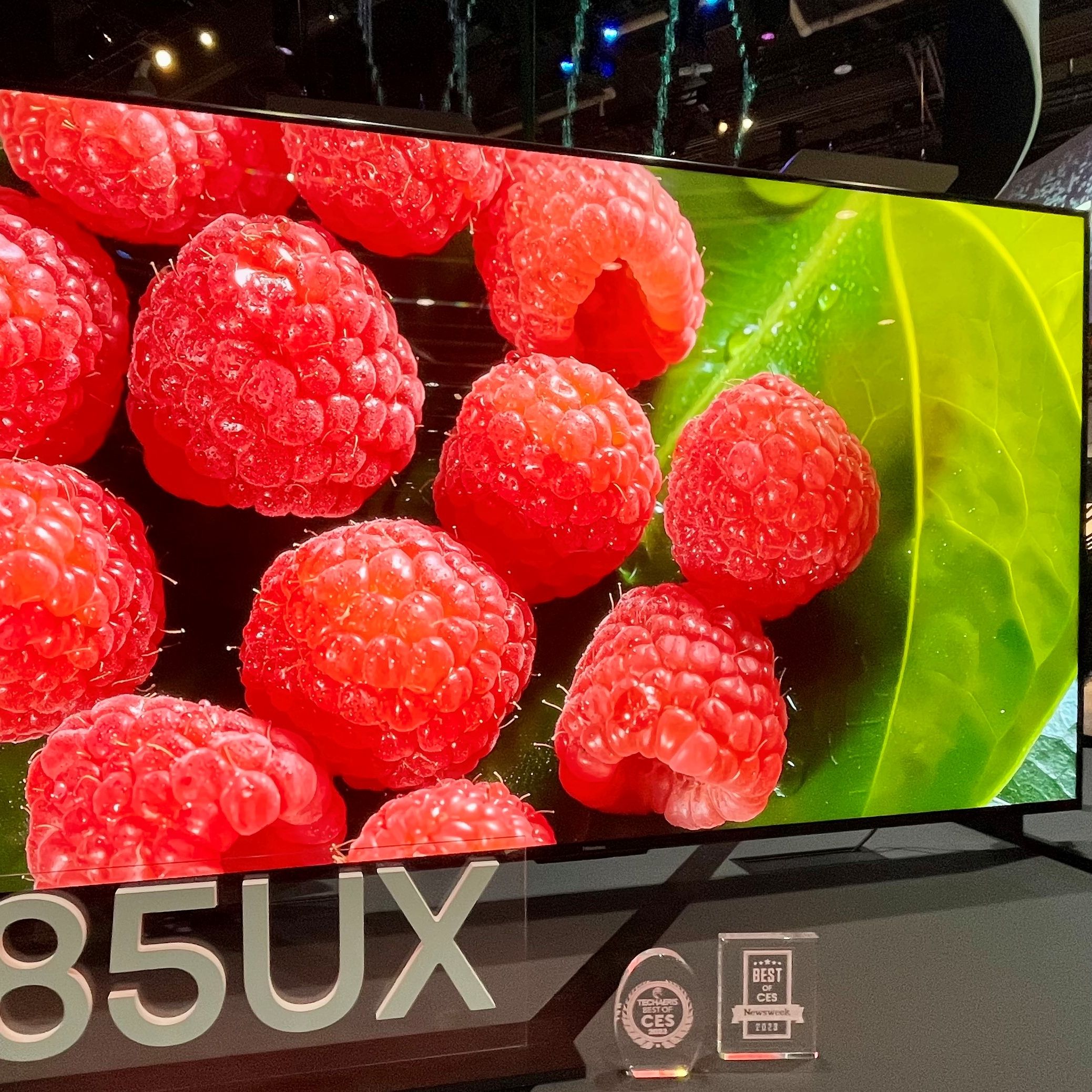 Hisense 液晶テレビ　2023年式 全機種Mini LED！ ハイセンス4K液晶テレビ2023年モデル「UX