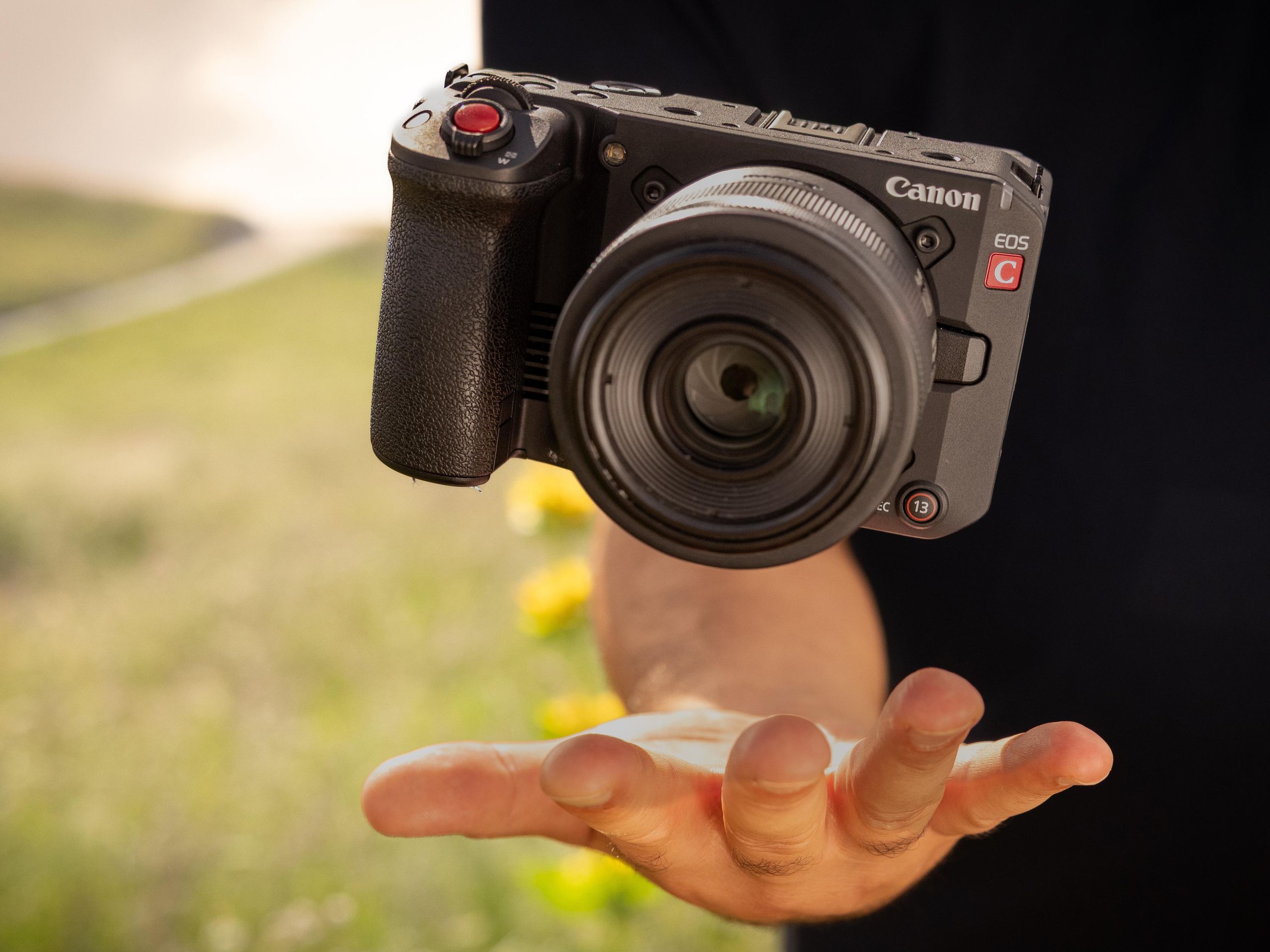 Under fire from the rumored Sony FX5, Canon drops a HUGE firmware