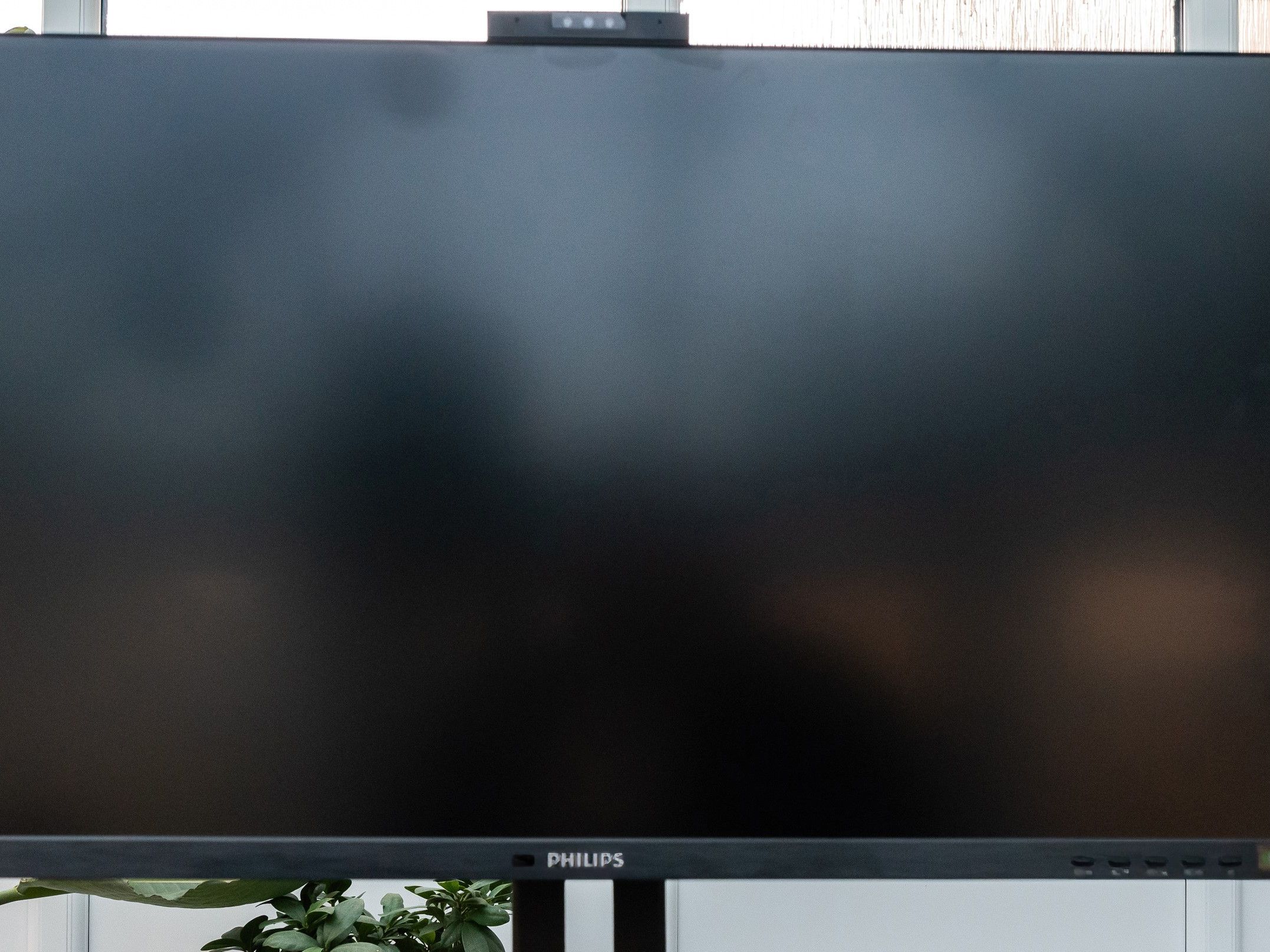 Philips 329P1H review: Big, bright and (almost) brilliant