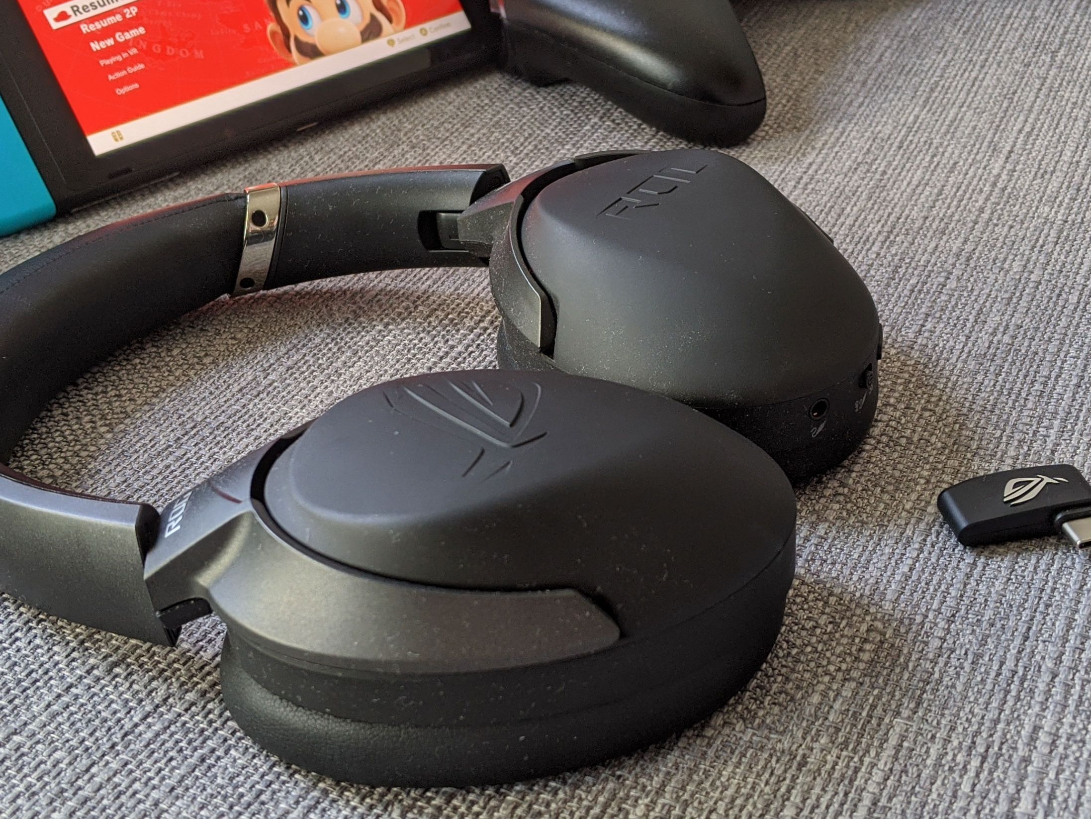 Asus ROG Strix Go 2.4 review | TechRadar Asus ROG Strix Go 2.4 review | TechRadar