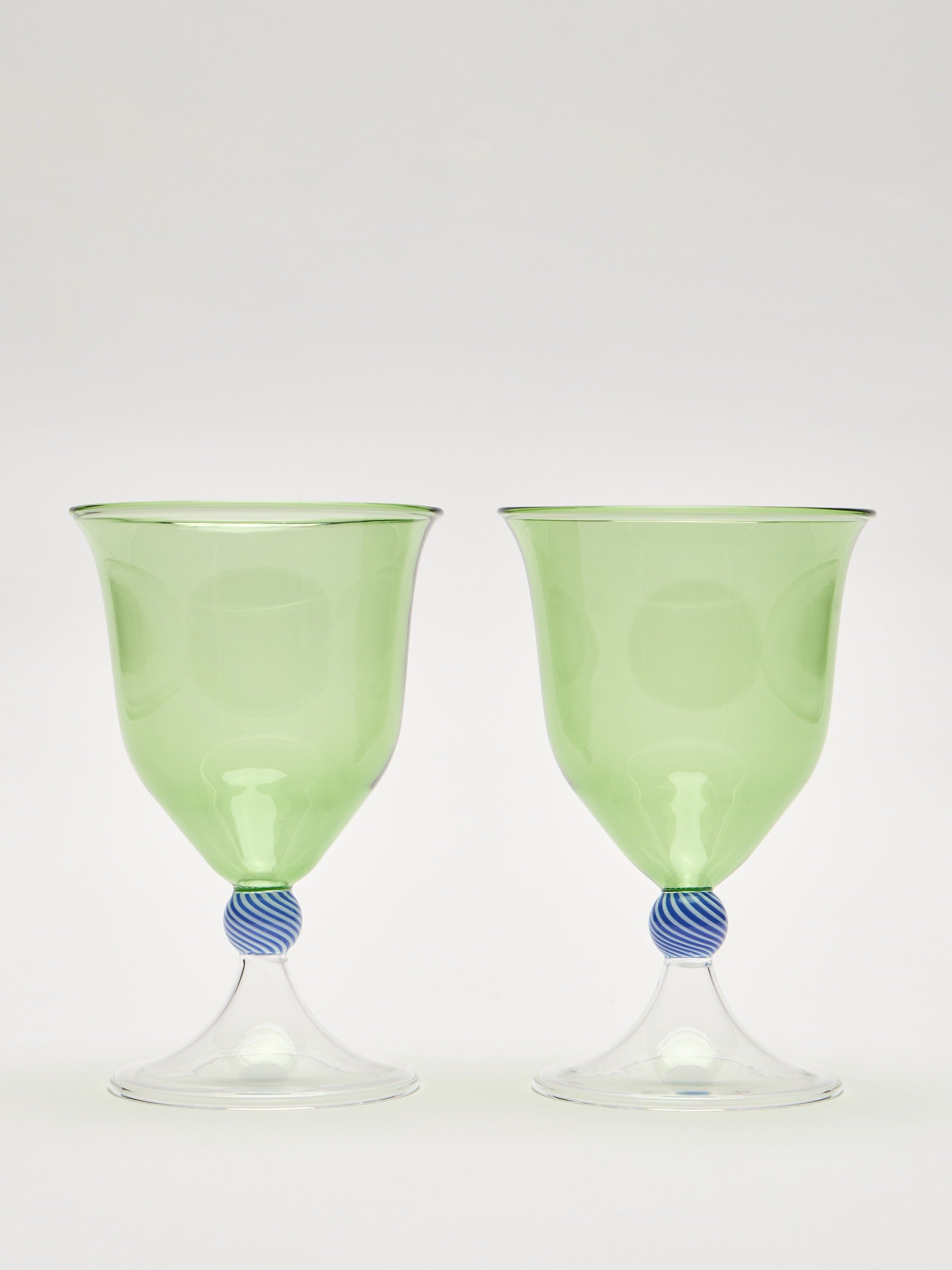 Olleta Swirl Wine Glasses Set of Two | Oliver Bonas