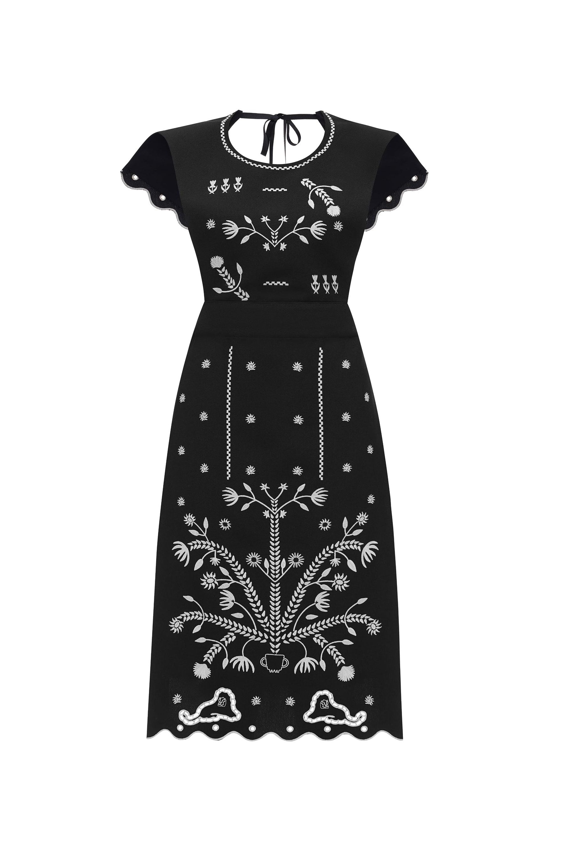 Black Embroidered Apron - Black / One Size