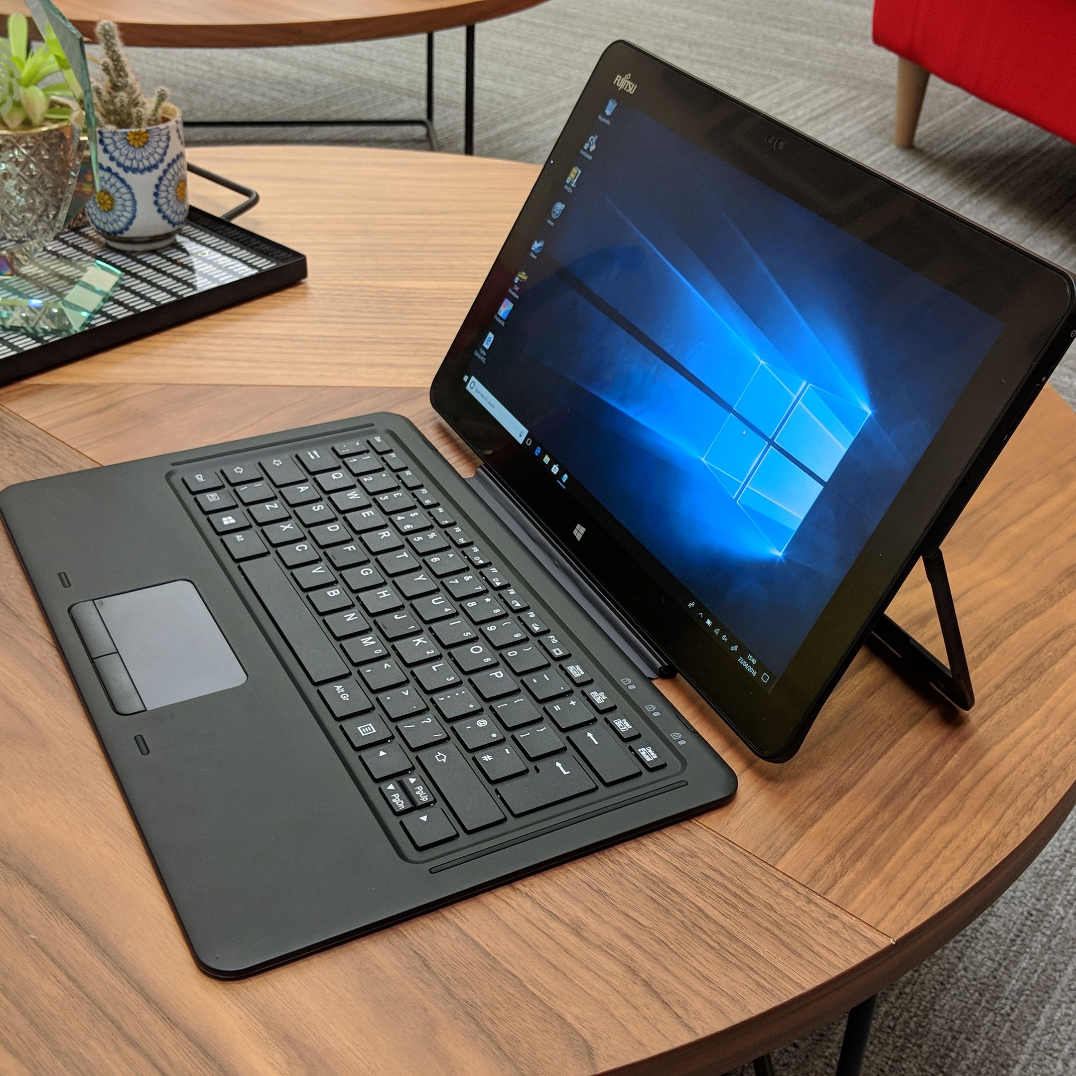 ron　FUJITSU ESPRIMO WH77/M i7/8GB/2TB Fujitsu Esprimo Q957 Intel I5-7500T 16 GB DDR4 500 GB SSD USB3.0