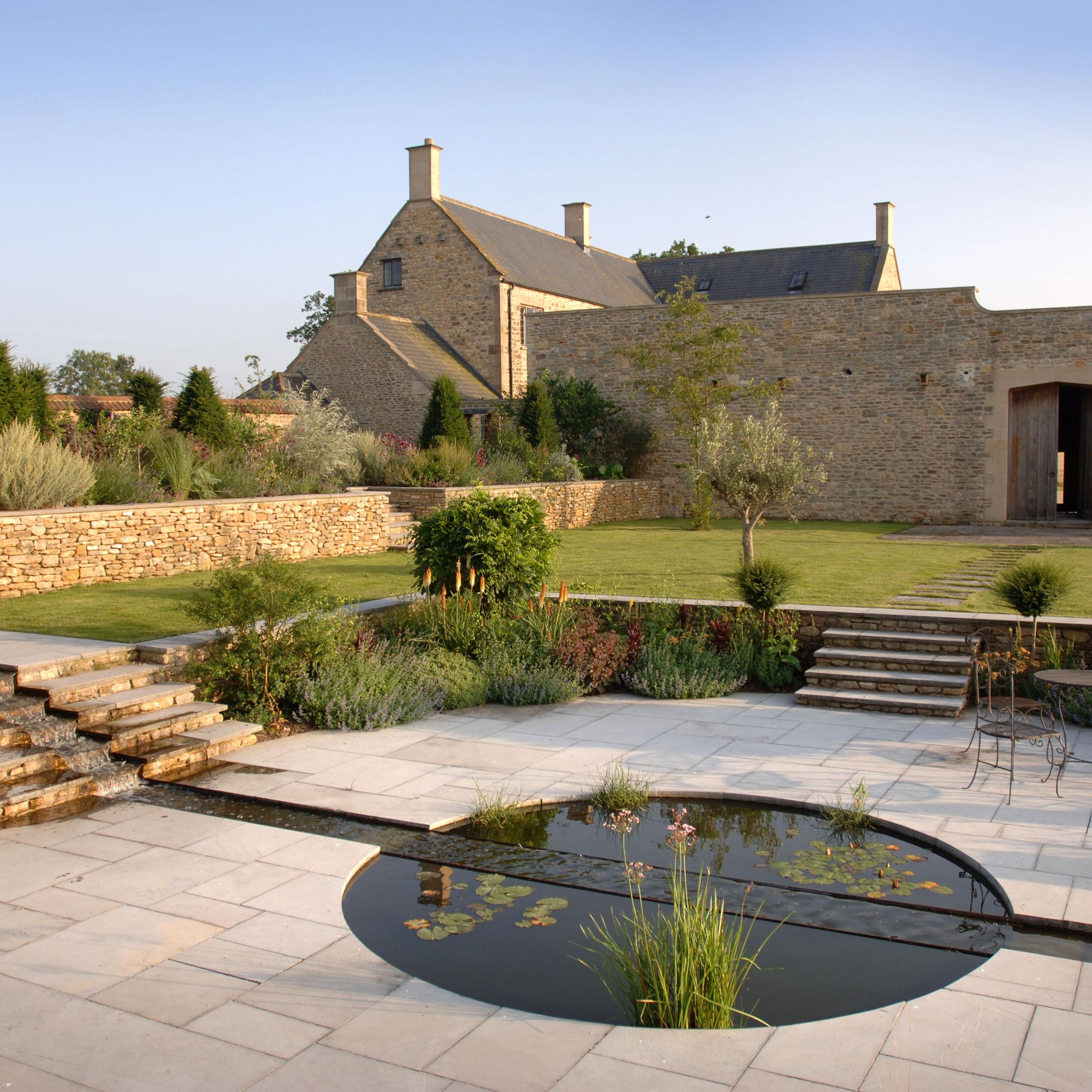 Circular patio design