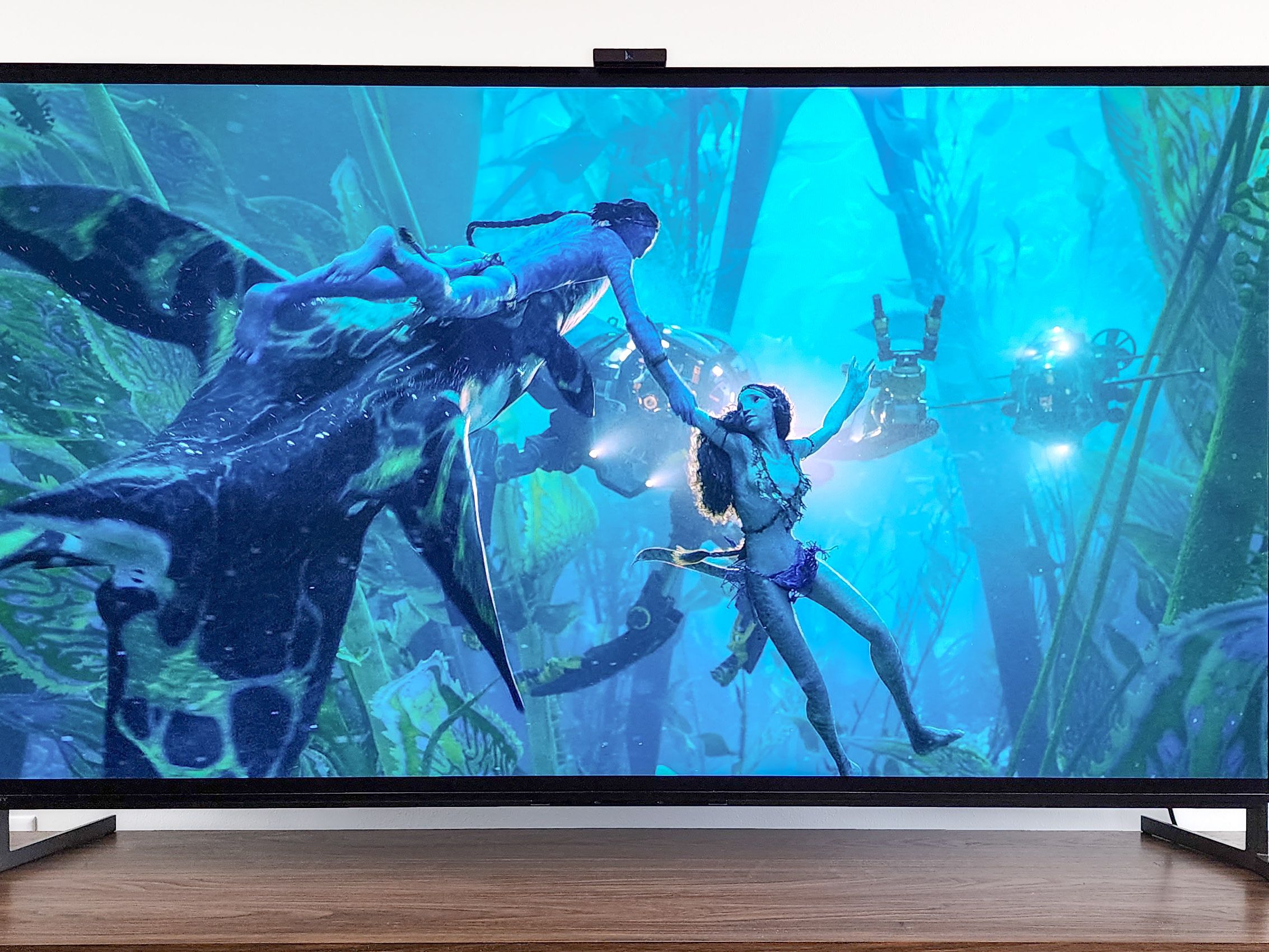 テレビ SONY XRJ-55A95K QD-OLED Sony A95K QD-OLED 4K TV First-Look: an OLED With Stunning Color