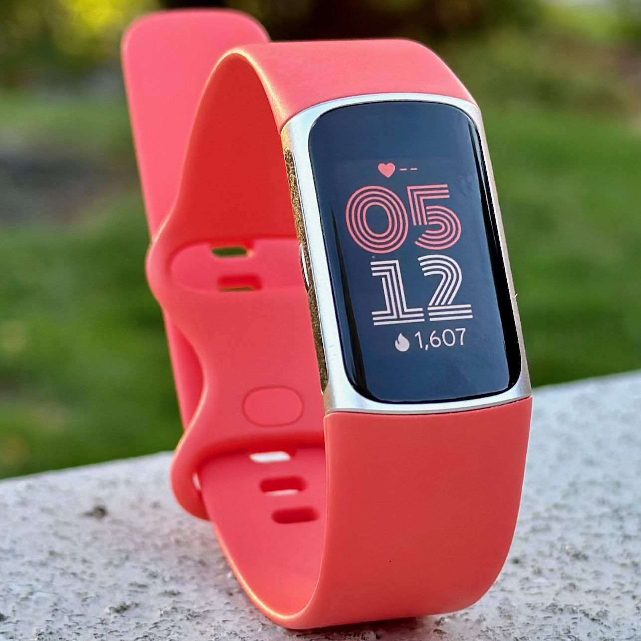 Fitbit Charge 6 Fitness Tracker Watch 36mm Champagne Gold Aluminum Case With Coral Band 65451791