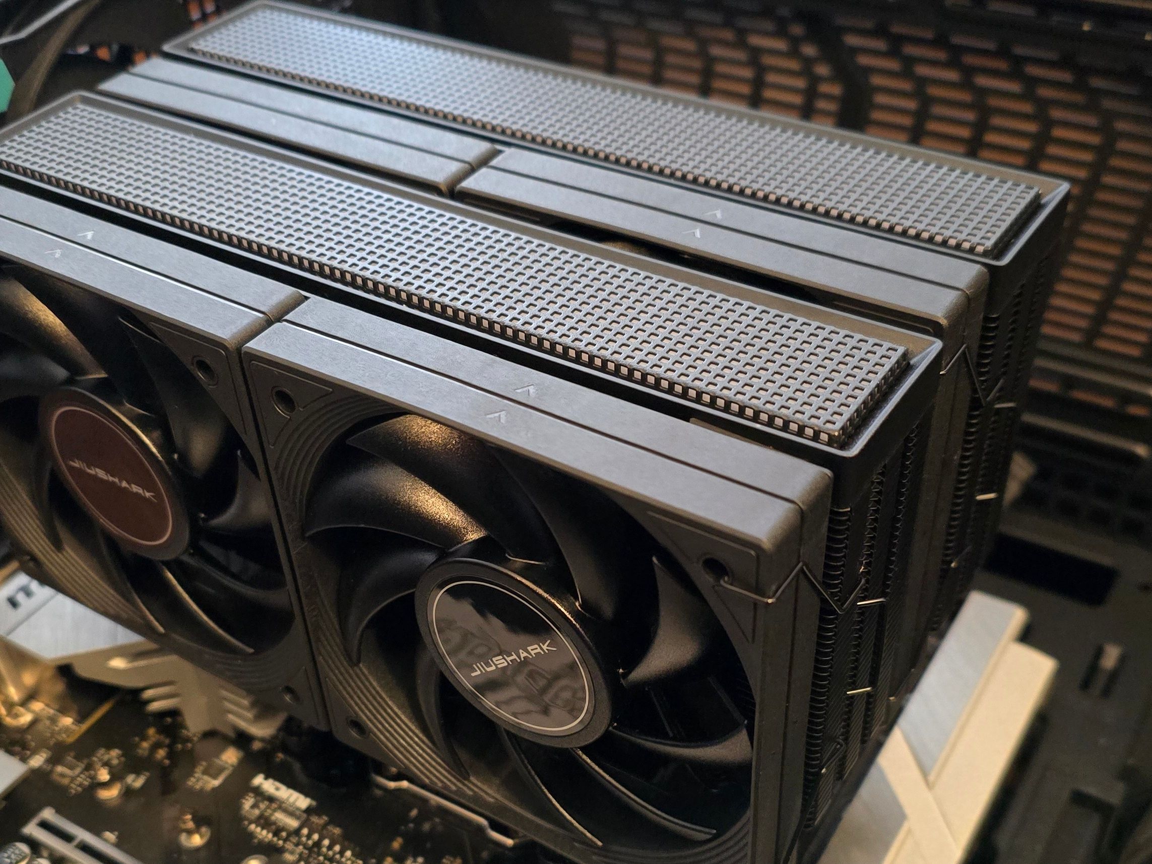 Jiushark JF15K Review: An air cooler like none other | Tom's Hardware