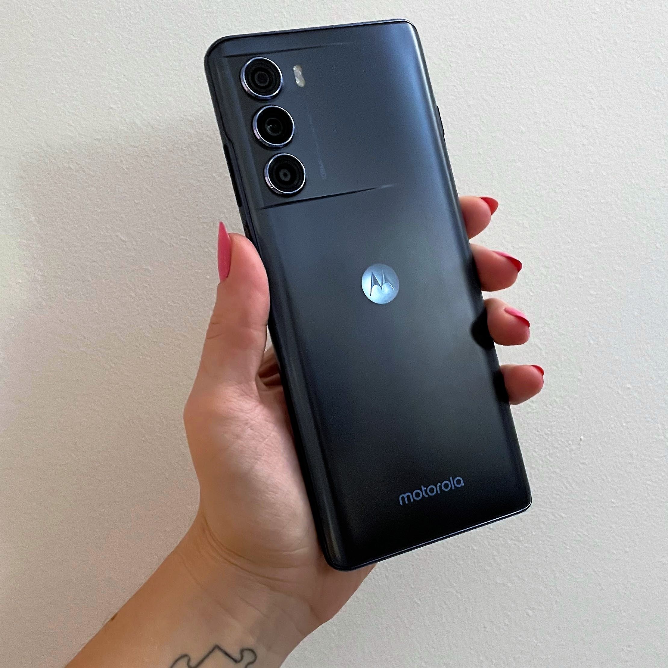 Motorola - Motorola moto g200 UK版 green 8/128 Motorola Moto G200 is here with a Snapdragon 888+ chipset