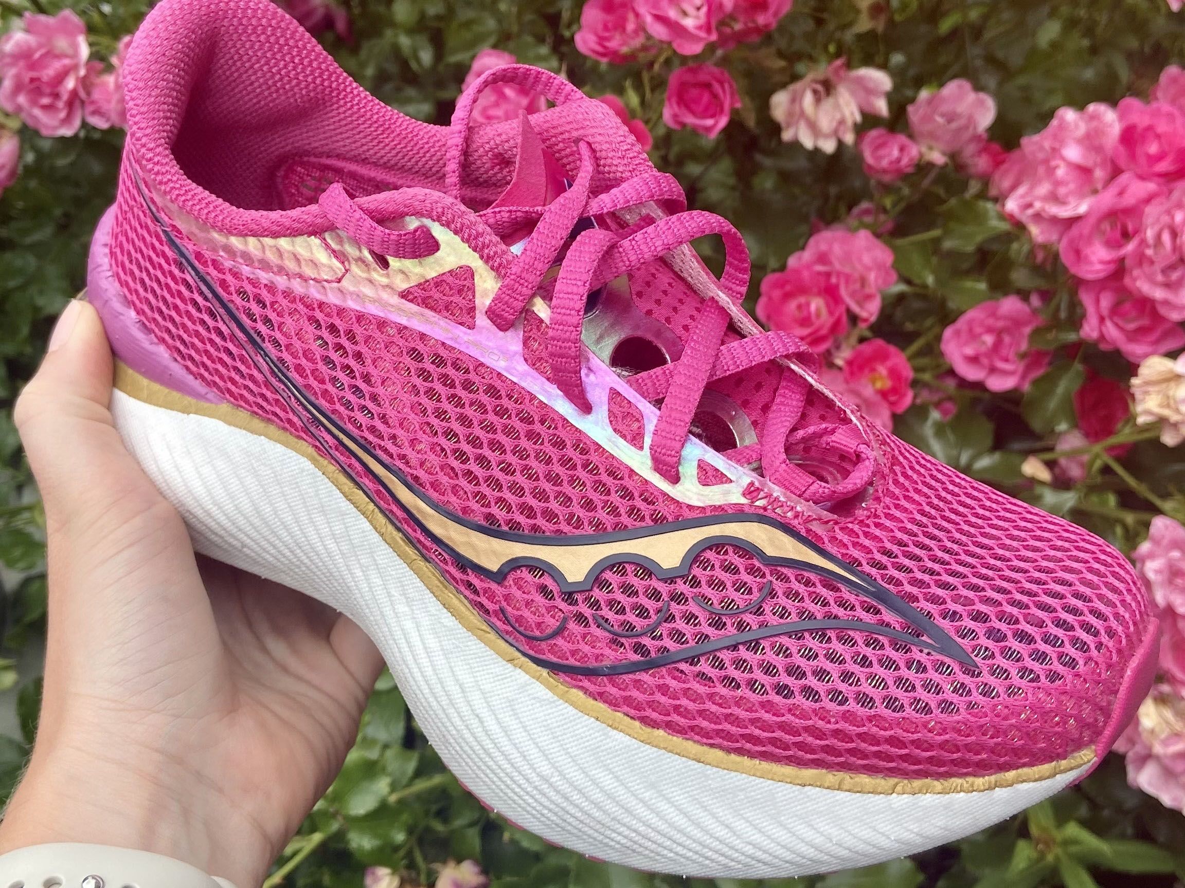 Saucony ENDORPHIN PRO3　27cm Amazon.com | Saucony Women's Endorphin PRO 3 Sneaker