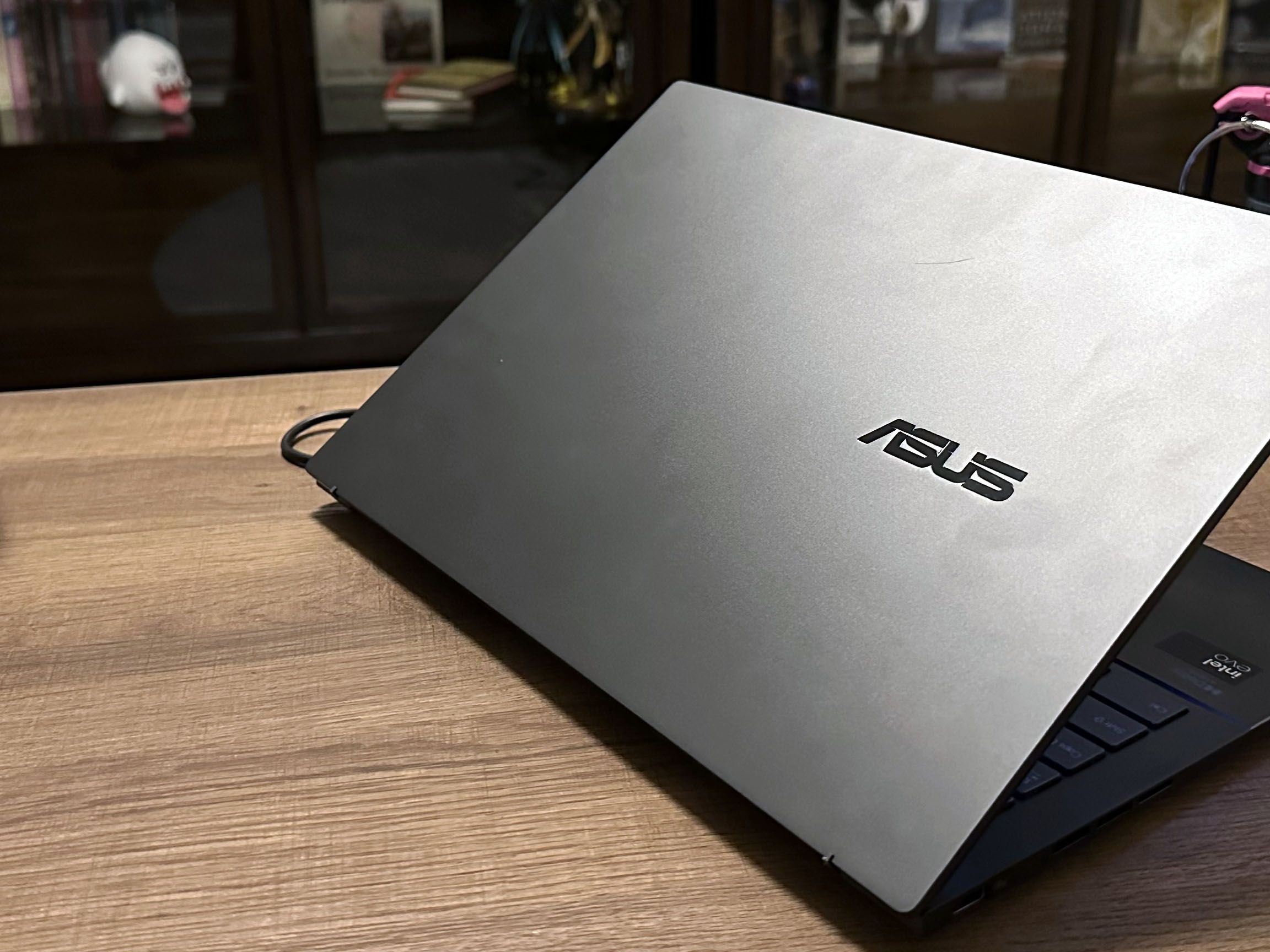 ASUS Zenbook 14 OLED (Q415)｜Laptops For Home｜ASUS USA
