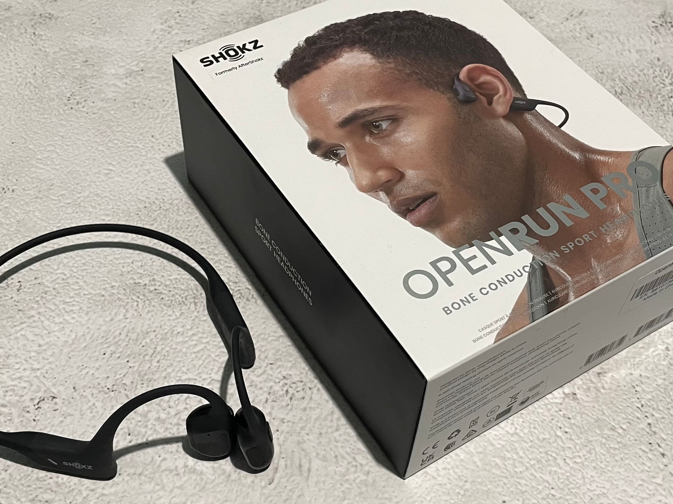 SHOKZ／OPENRUN PRO Amazon.com: SHOKZ OpenRun Pro - Open-Ear Bluetooth Bone