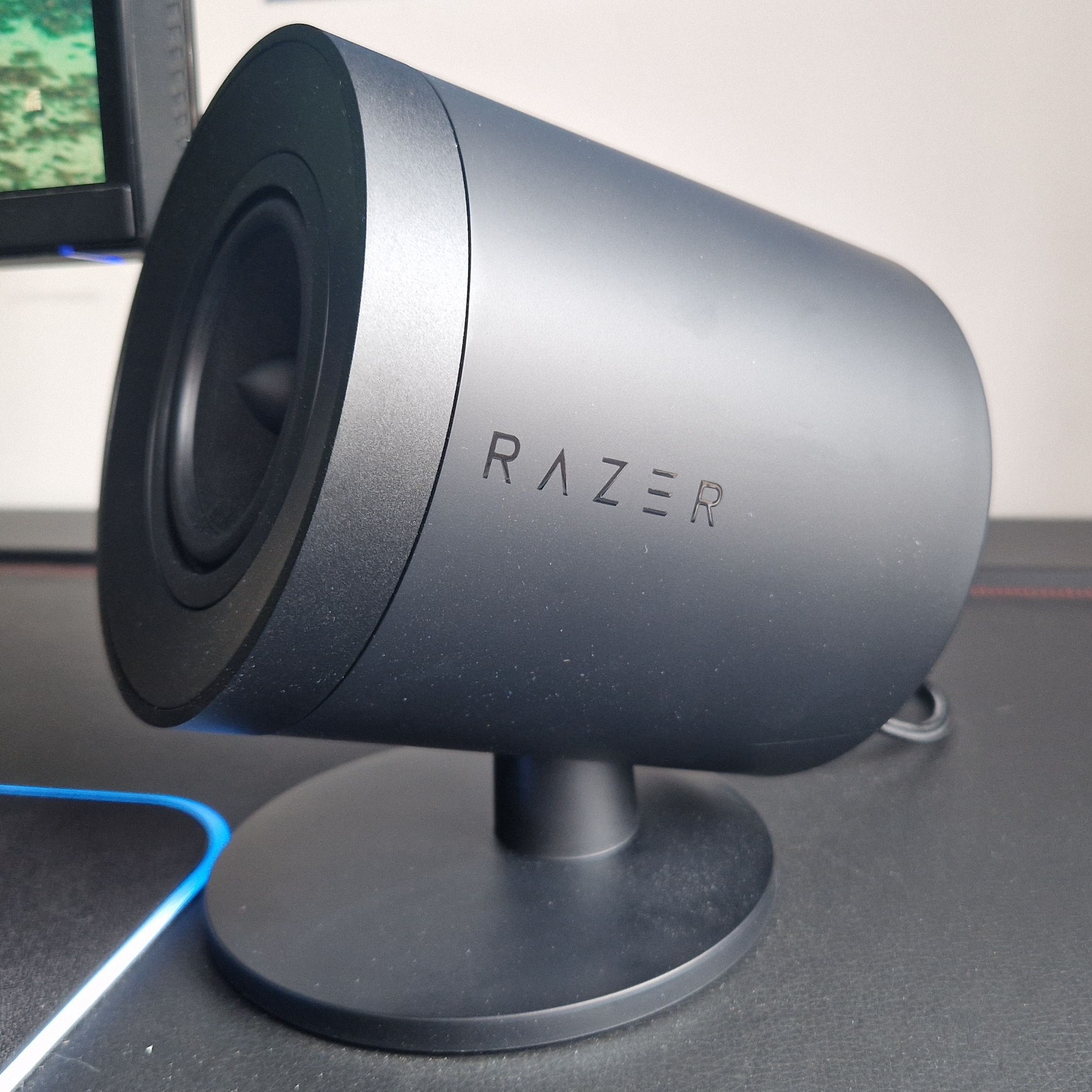 【まき】Razer Nommo V2 Pro 2.1 PC Gaming Speakers with Wireless Subwoofer - Razer Nommo