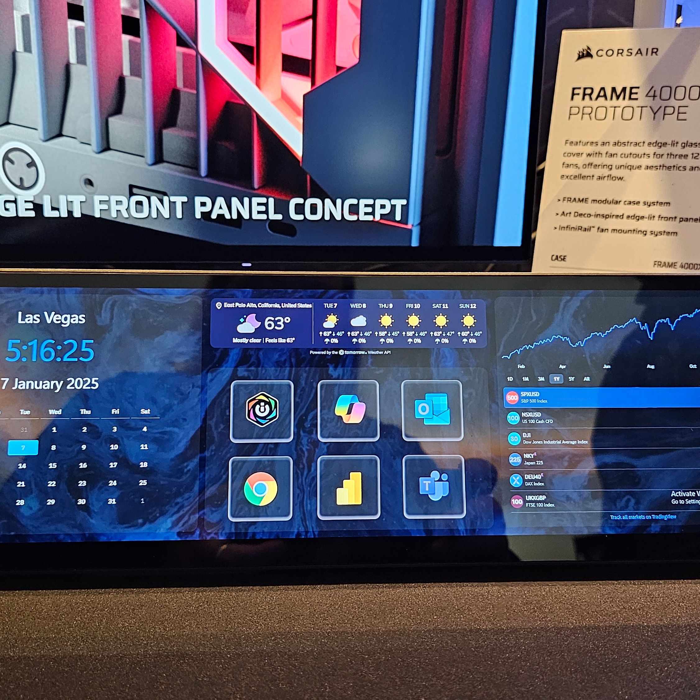 This tiny Corsair touchscreen could change the way you view info