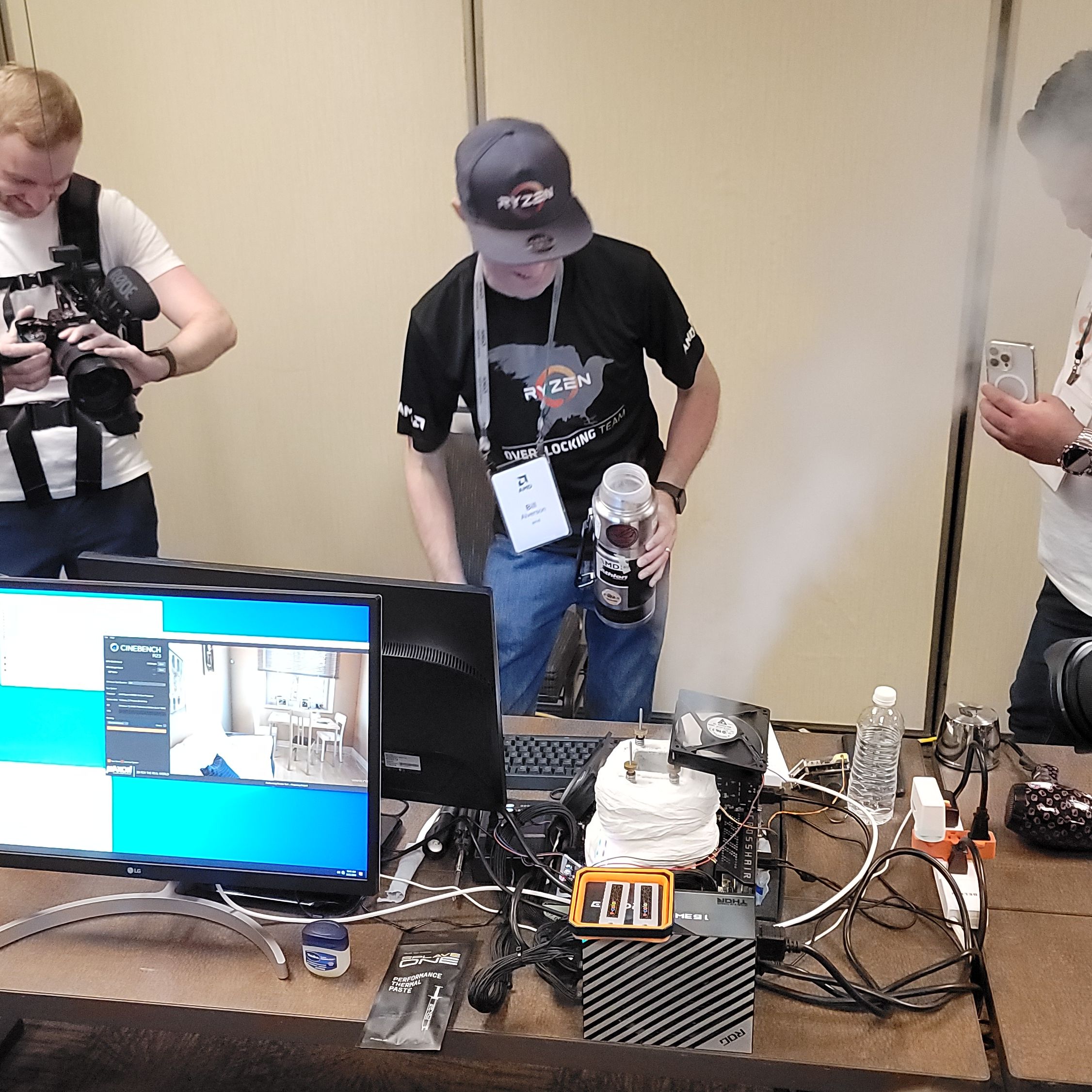 Ryzen 9 9950X overclocked to 6.7 GHz with LN2 — liquid nitrogen