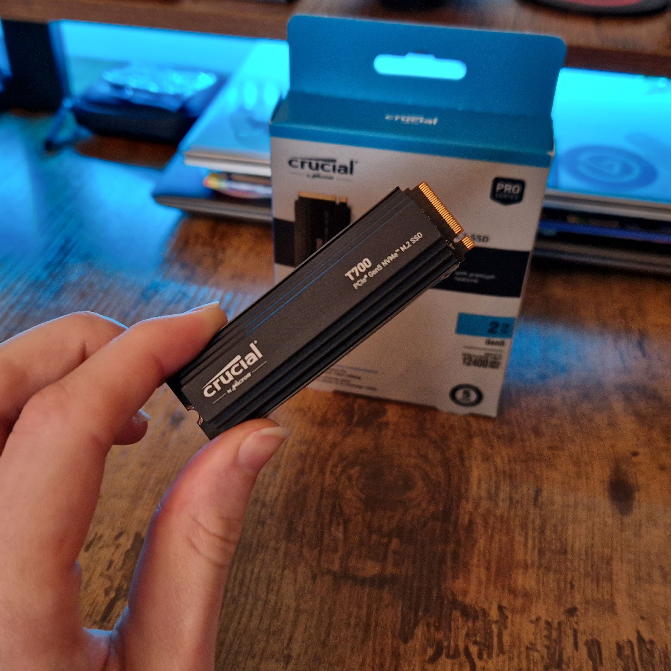 Crucial T700 Pro Gen 5 SSD review: 