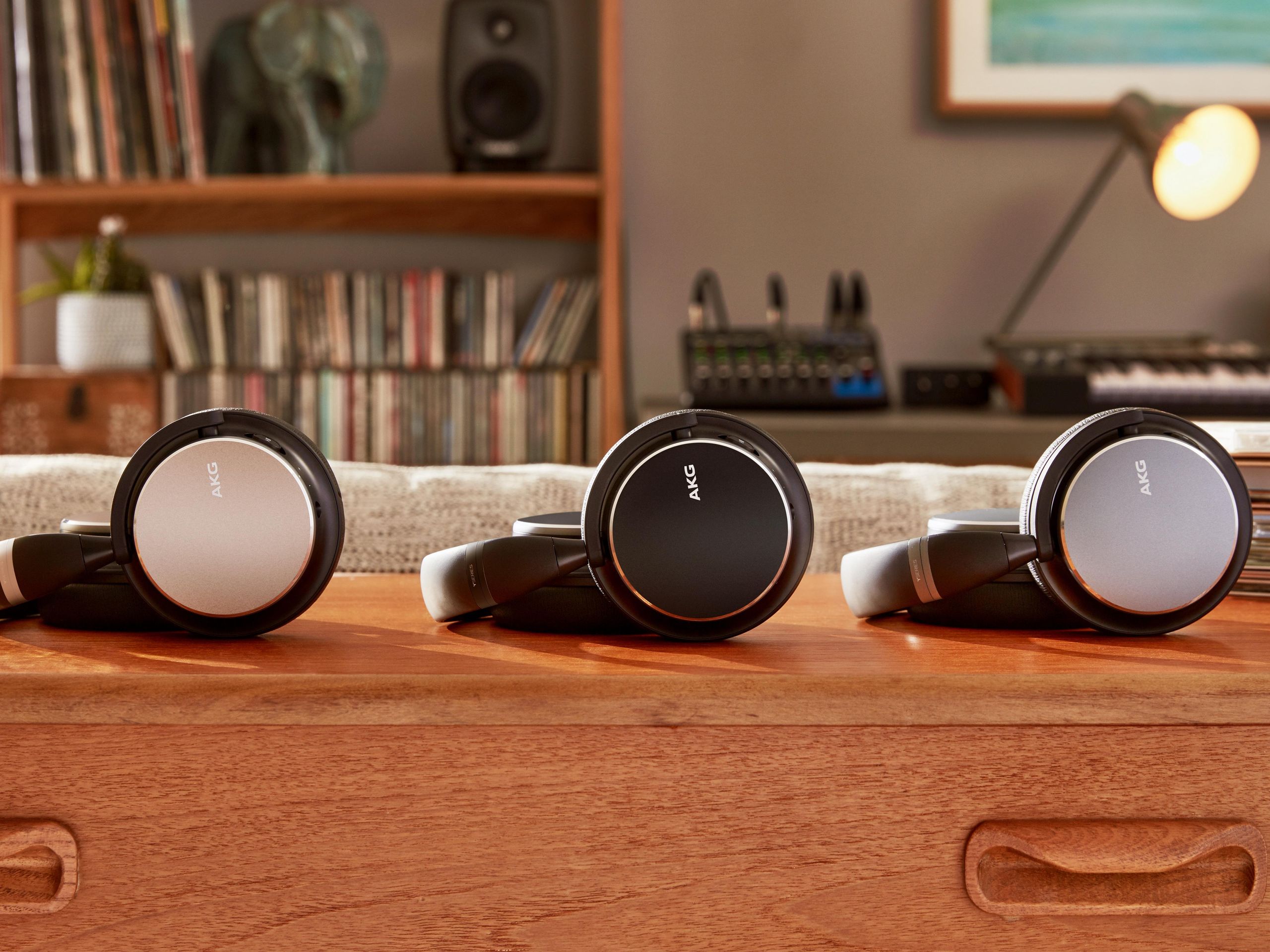 AKG Y600NC review | T3