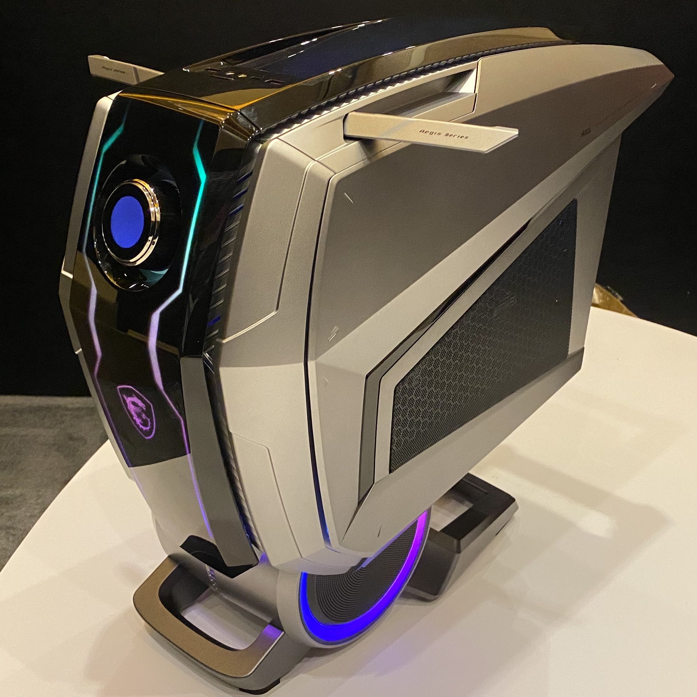 【ジャンク】msi Aegis Ti5 PCケース ジャンク】msi Aegis Ti5 PCケース MSI MEG Aegis Ti5 Review