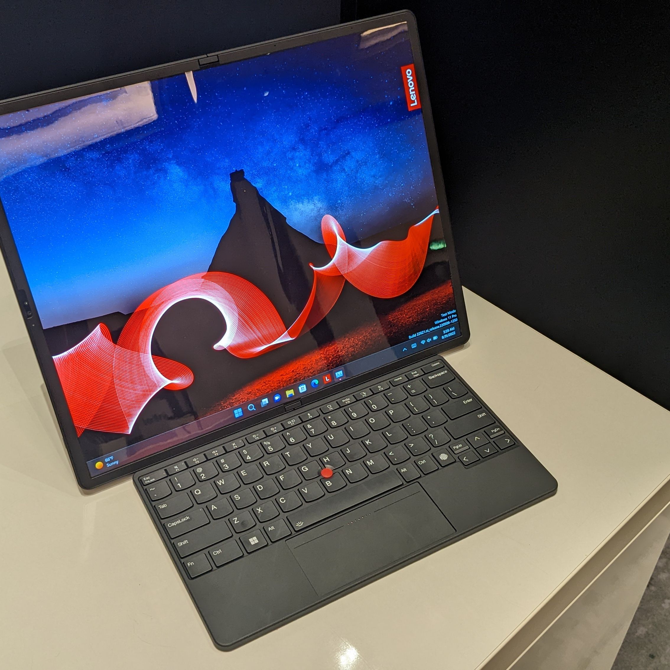 ThinkPad X1 Fold 5G 【公式通販】