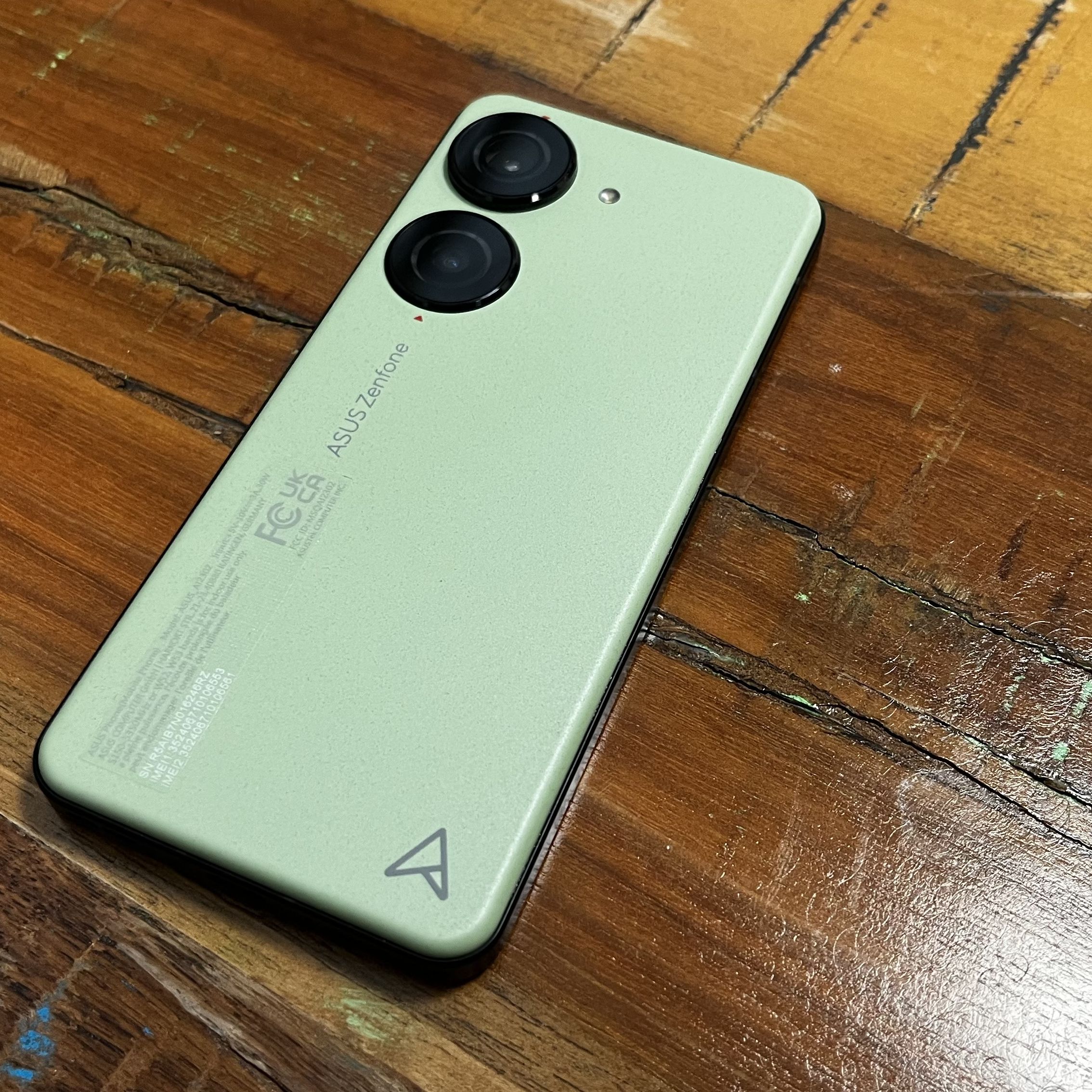 Asus Zenfone 10 review: a true flagship Android phone but