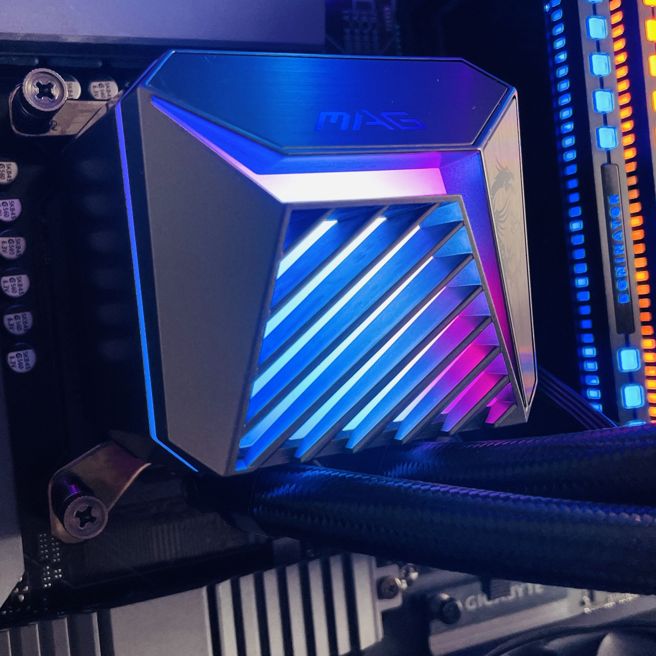 MSI CORELIQUID 360 RGB＋MPG1000A MSI MAG CoreLiquid A15 360 review | PC Gamer