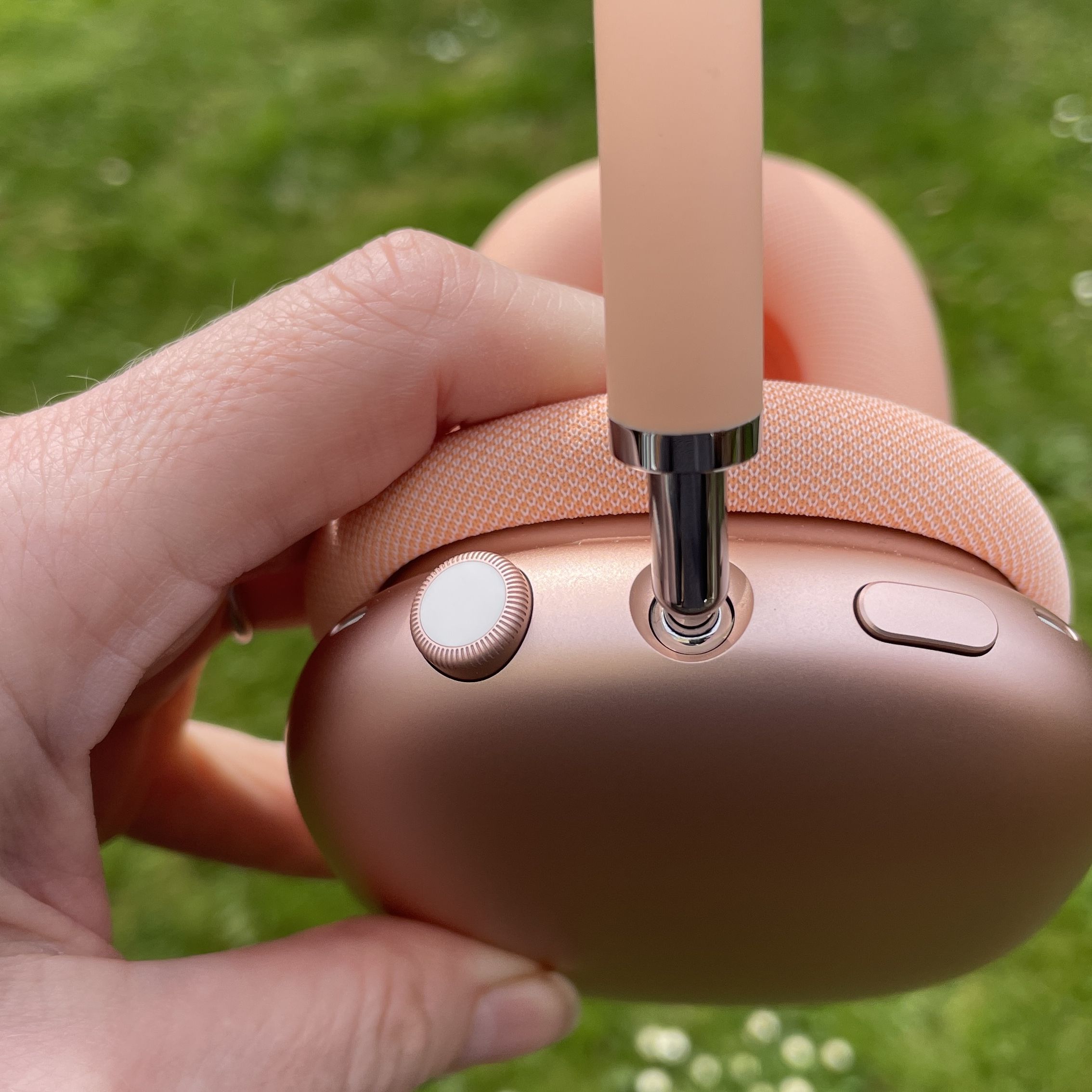 AirPods Max 2 just dropped to a lowest-ever $399 at Amazon